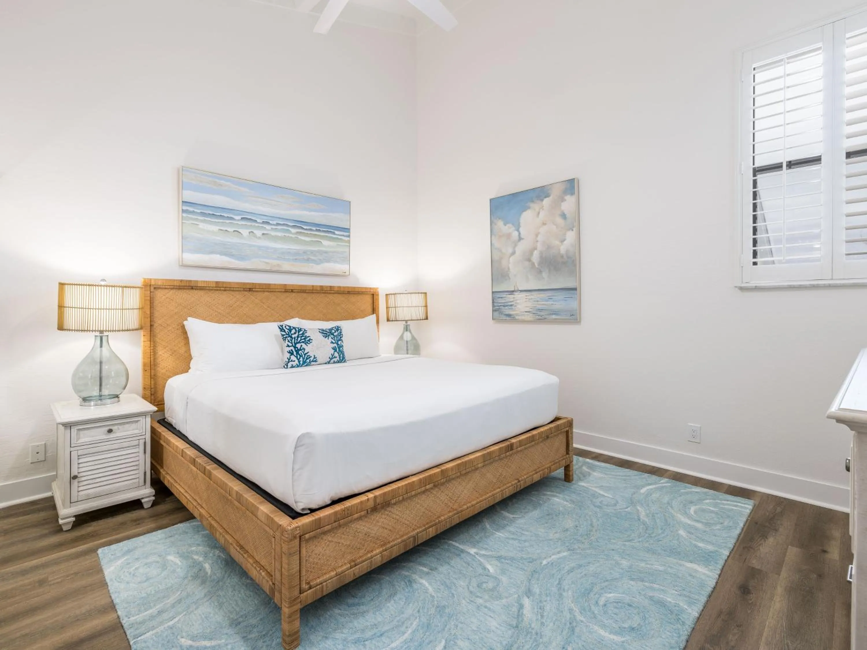 Bedroom, Bed in South Seas