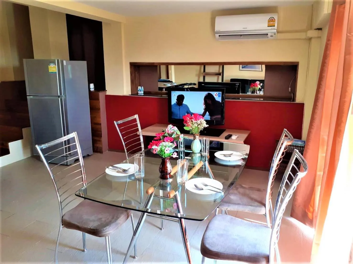 Dining area in Shanty of HinNam Condominium