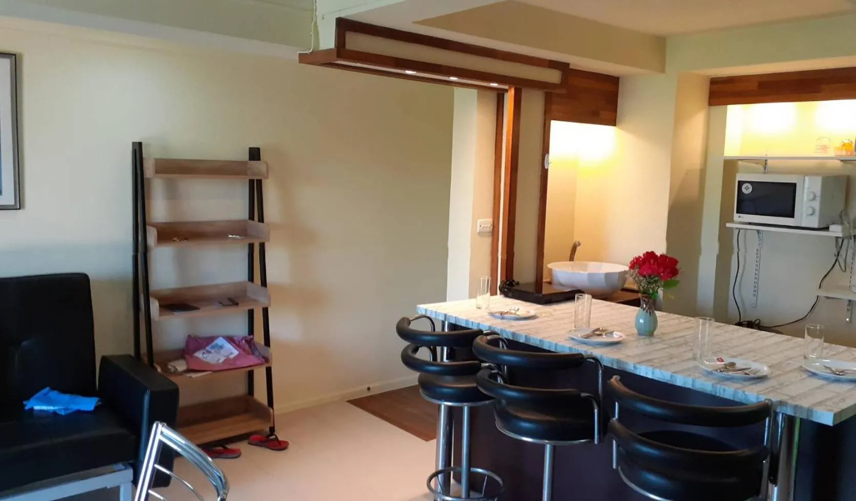 Dining area in Shanty of HinNam Condominium