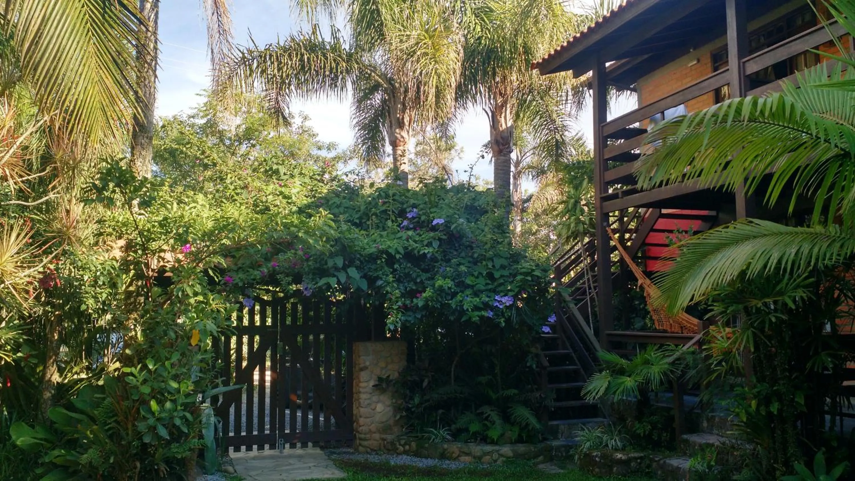 Facade/entrance in Pousada Além do Jardim