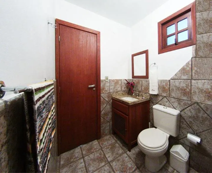 Bathroom in Pousada Além do Jardim