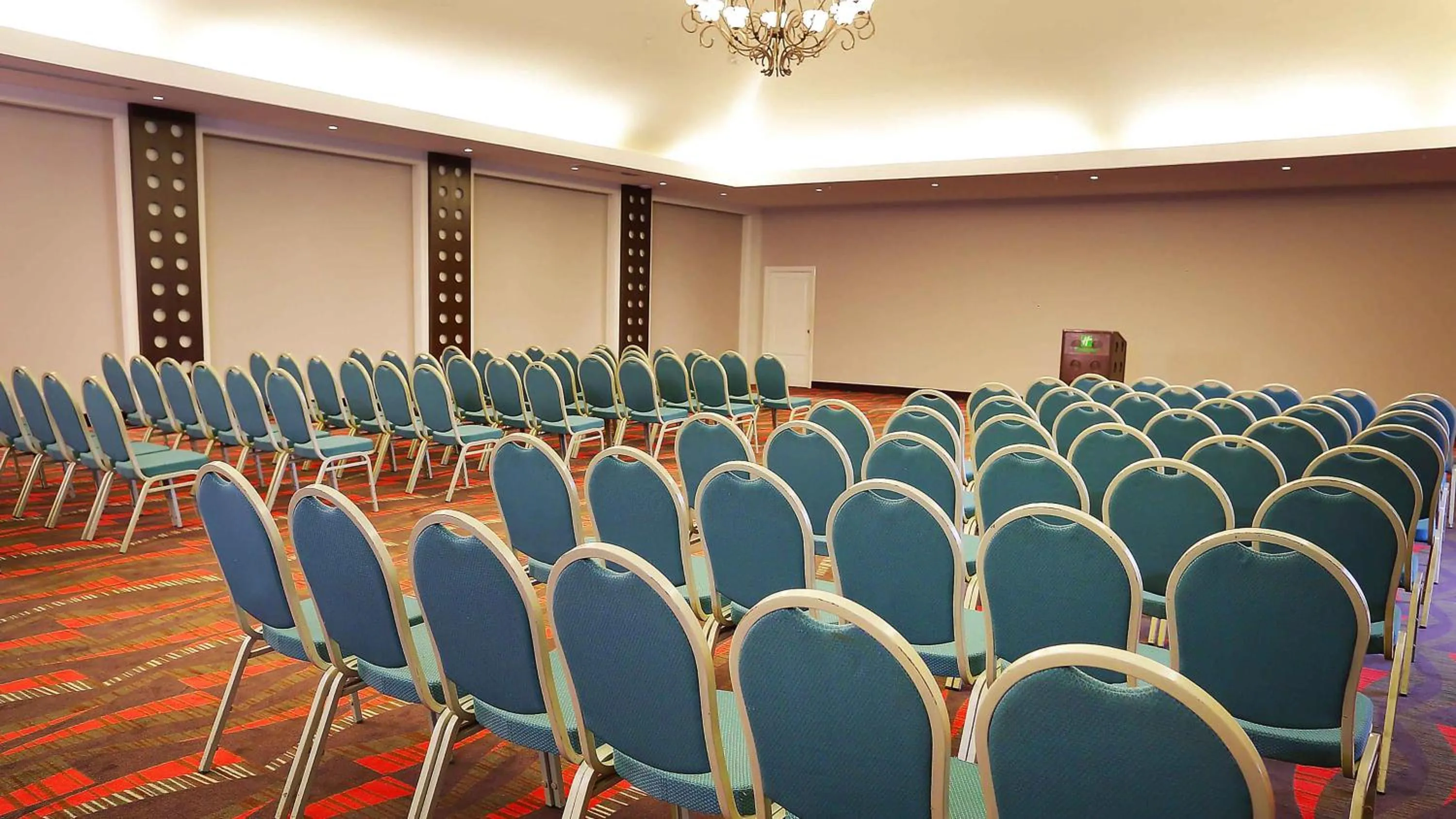 Meeting/conference room in Holiday Inn Panama Canal by IHG