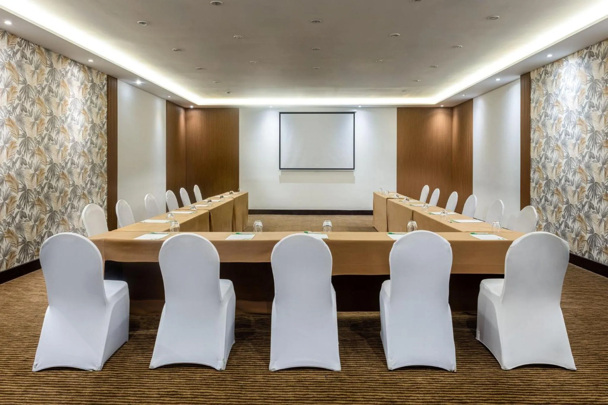 Meeting/conference room in Holiday Inn Panama Canal by IHG