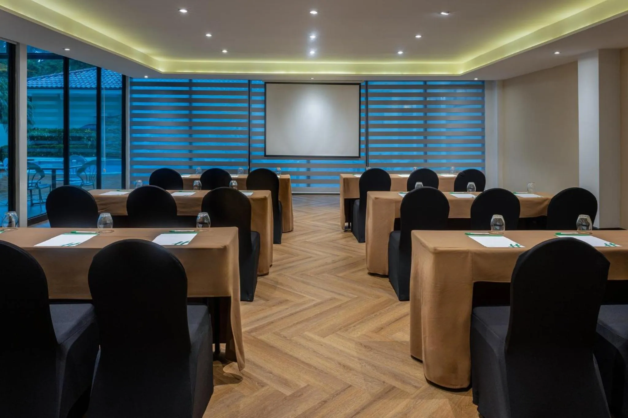 Meeting/conference room in Holiday Inn Panama Canal by IHG