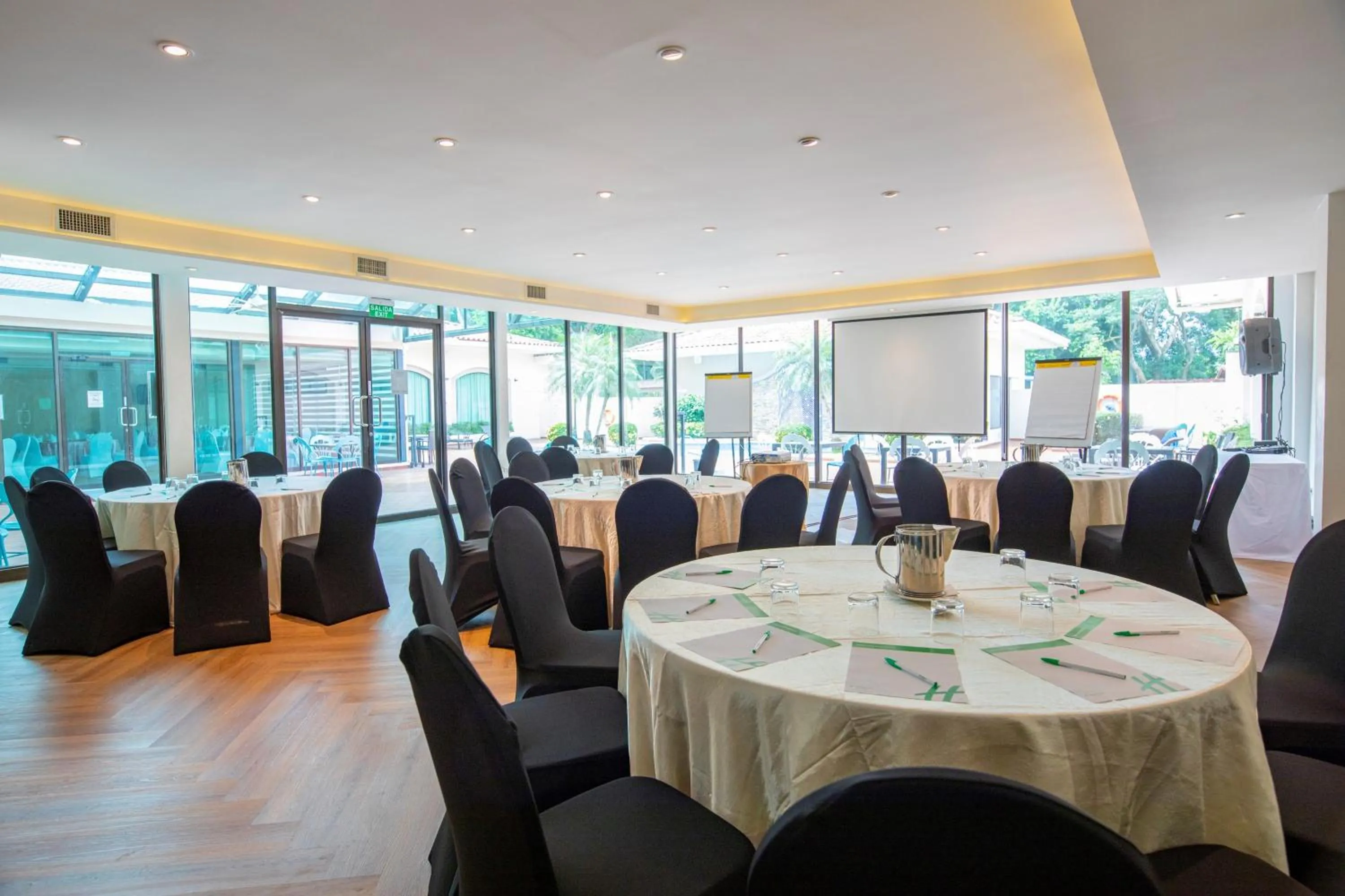 Meeting/conference room in Holiday Inn Panama Canal by IHG