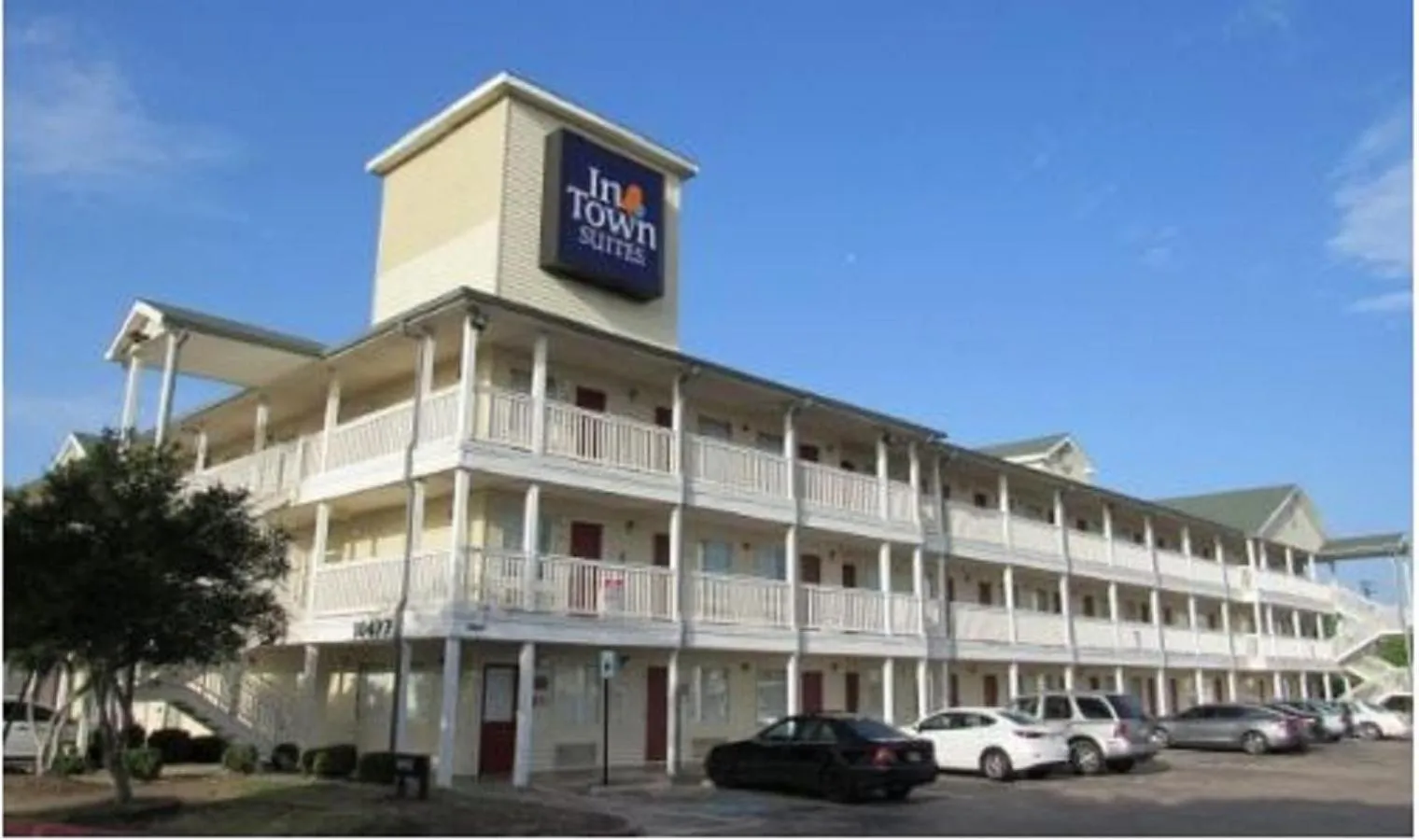 Property building in Intown Suites Extended Stay Dallas TX - Garland