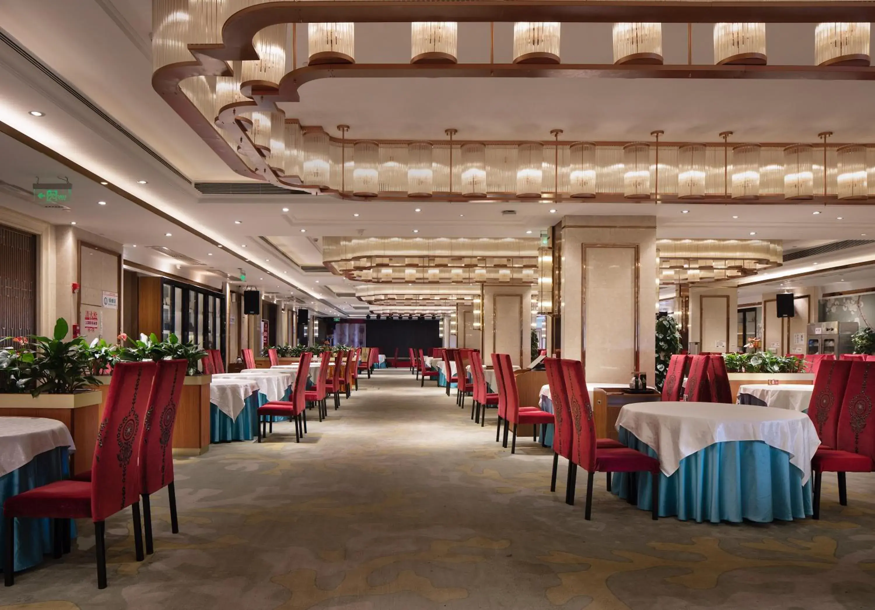 Restaurant/places to eat in Jinmanfu International Hotel Restaurant/places to eat in Jinmanfu International Hotel