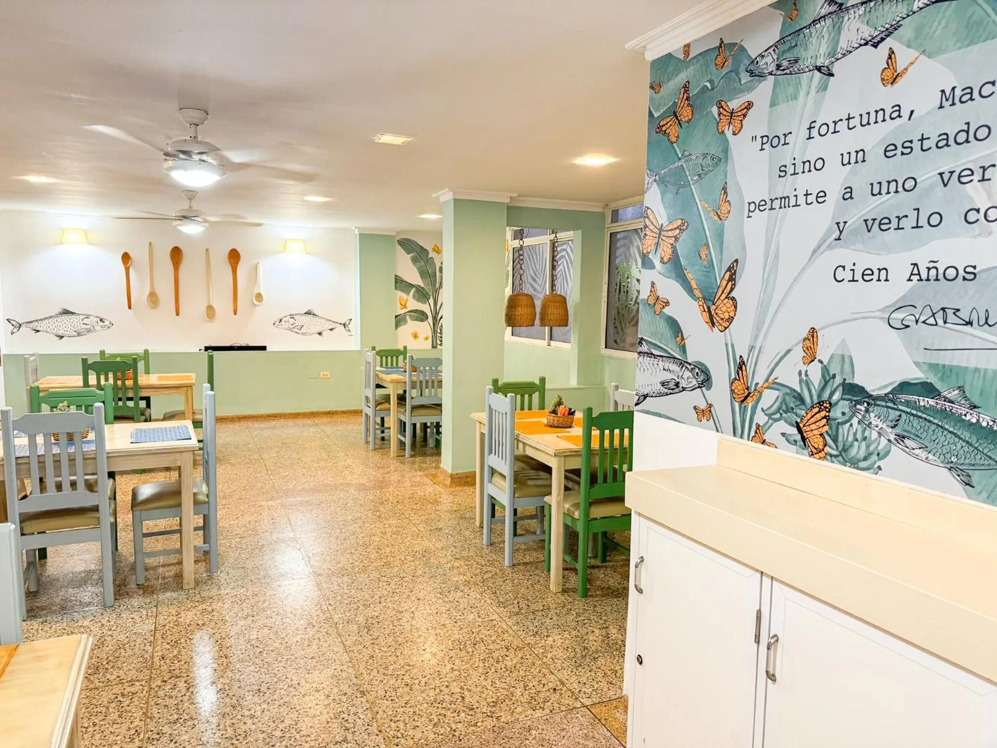 Restaurant/places to eat in Hotel Valladolid