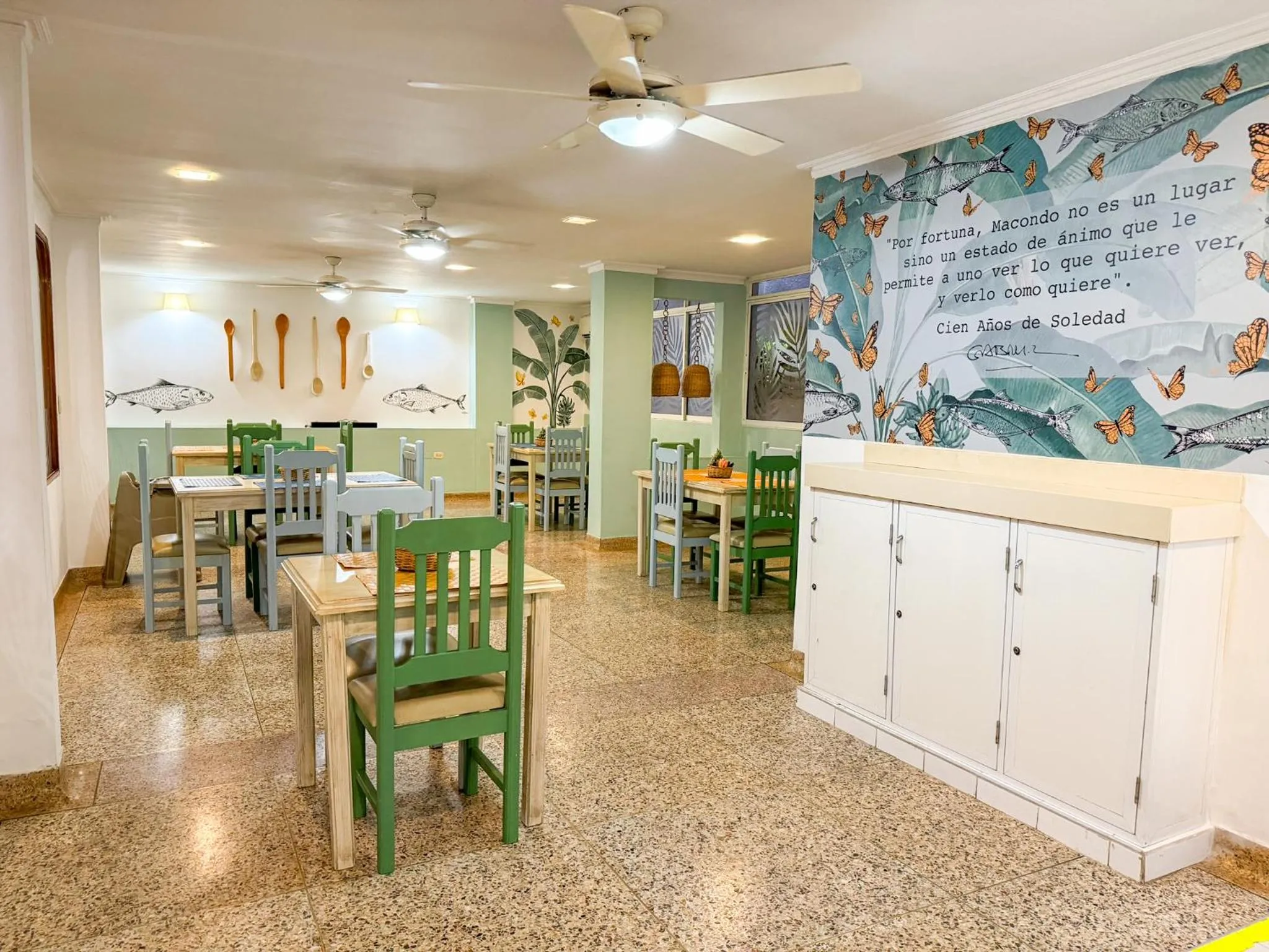 Restaurant/places to eat in Hotel Valladolid