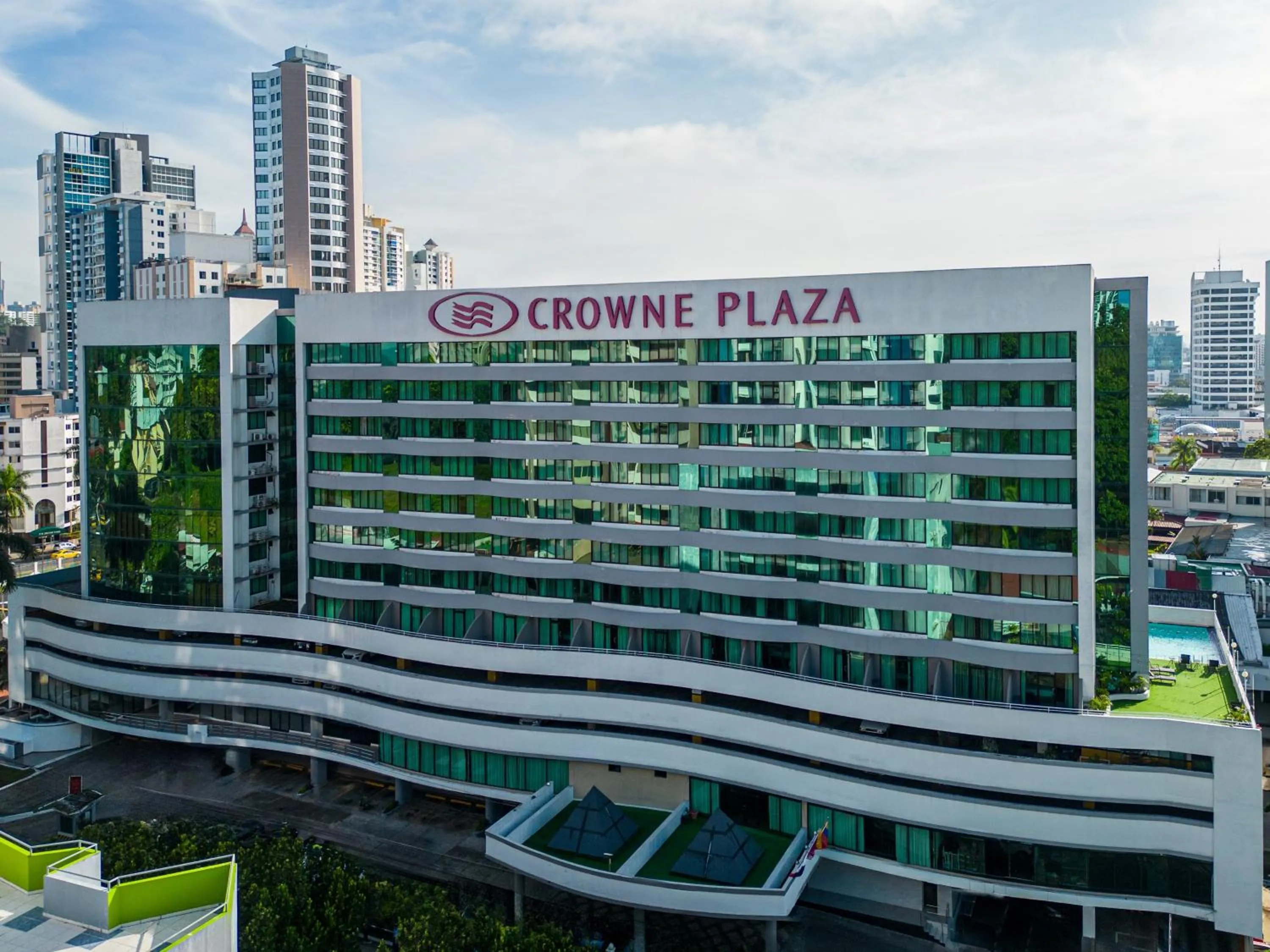 Property building in Crowne Plaza Panama by IHG