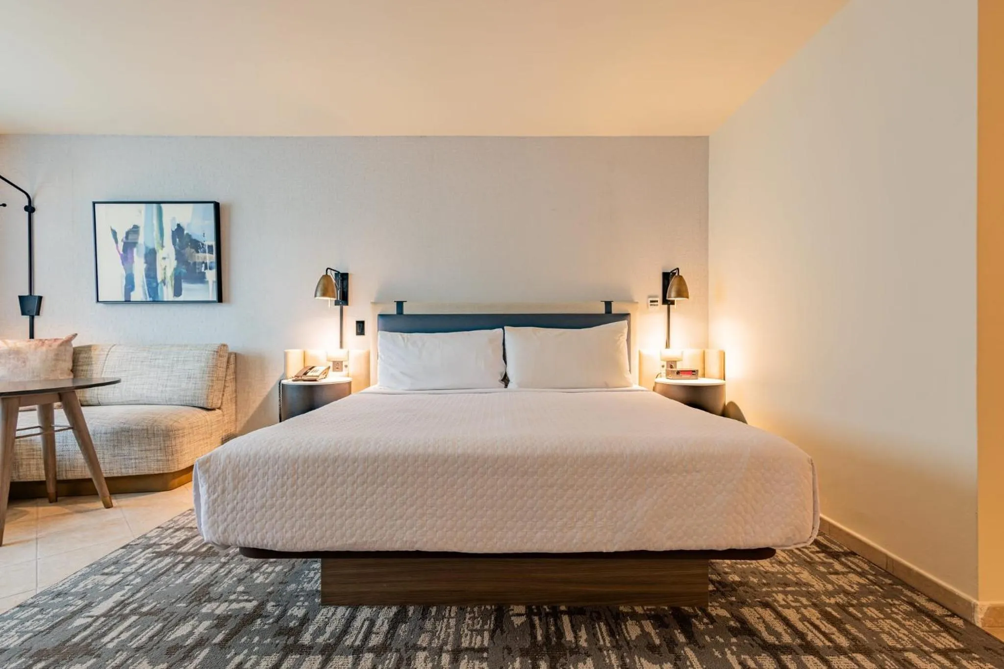 Photo of the whole room, Bed in Crowne Plaza Panama by IHG