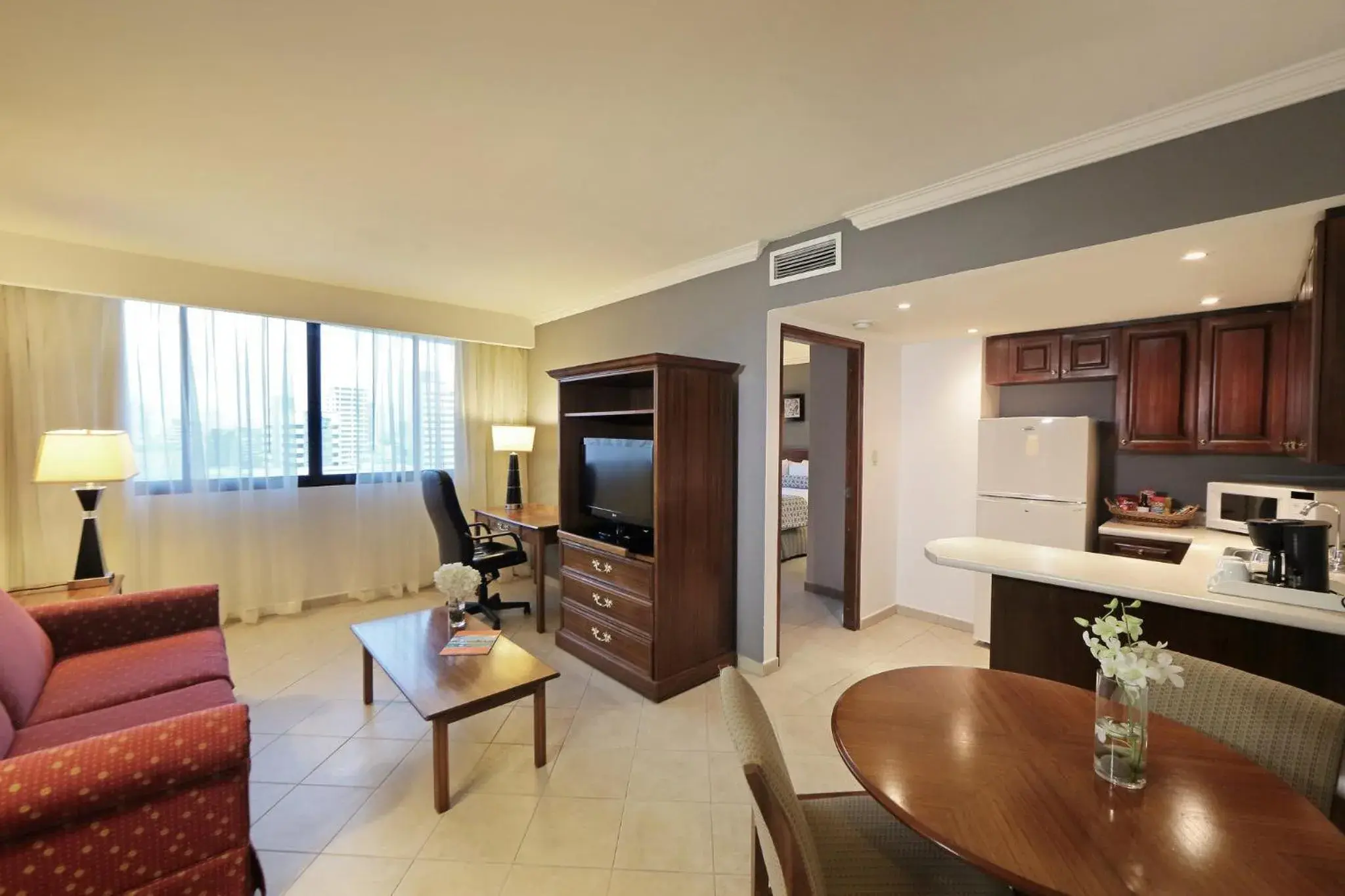Photo of the whole room in Crowne Plaza Panama by IHG Photo of the whole room in Crowne Plaza Panama by IHG