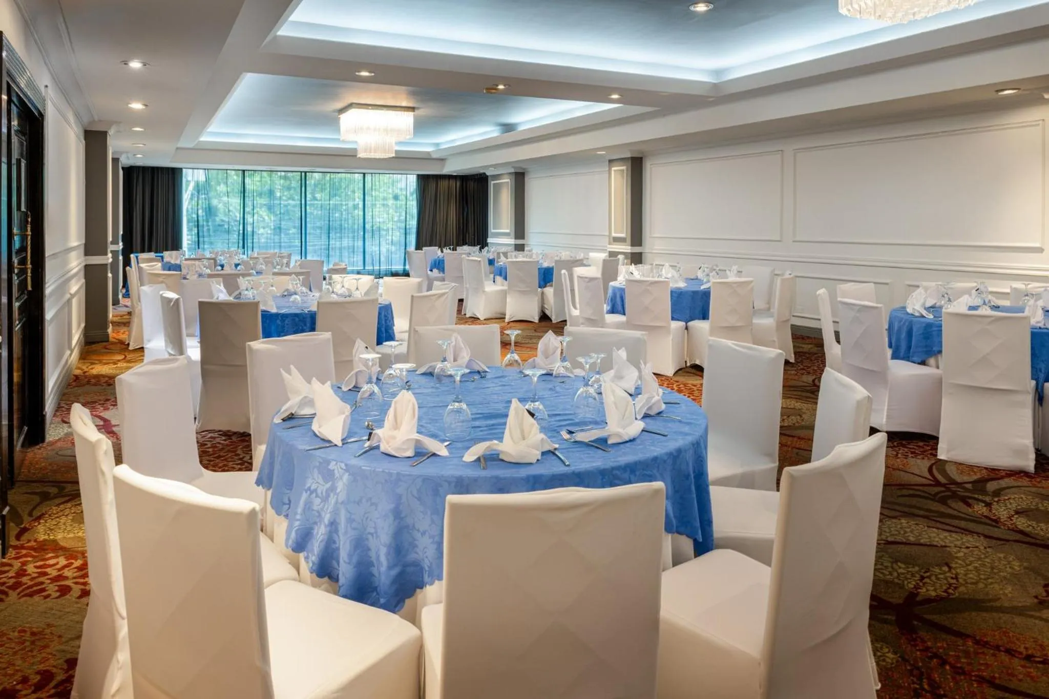 Meeting/conference room in Crowne Plaza Panama by IHG