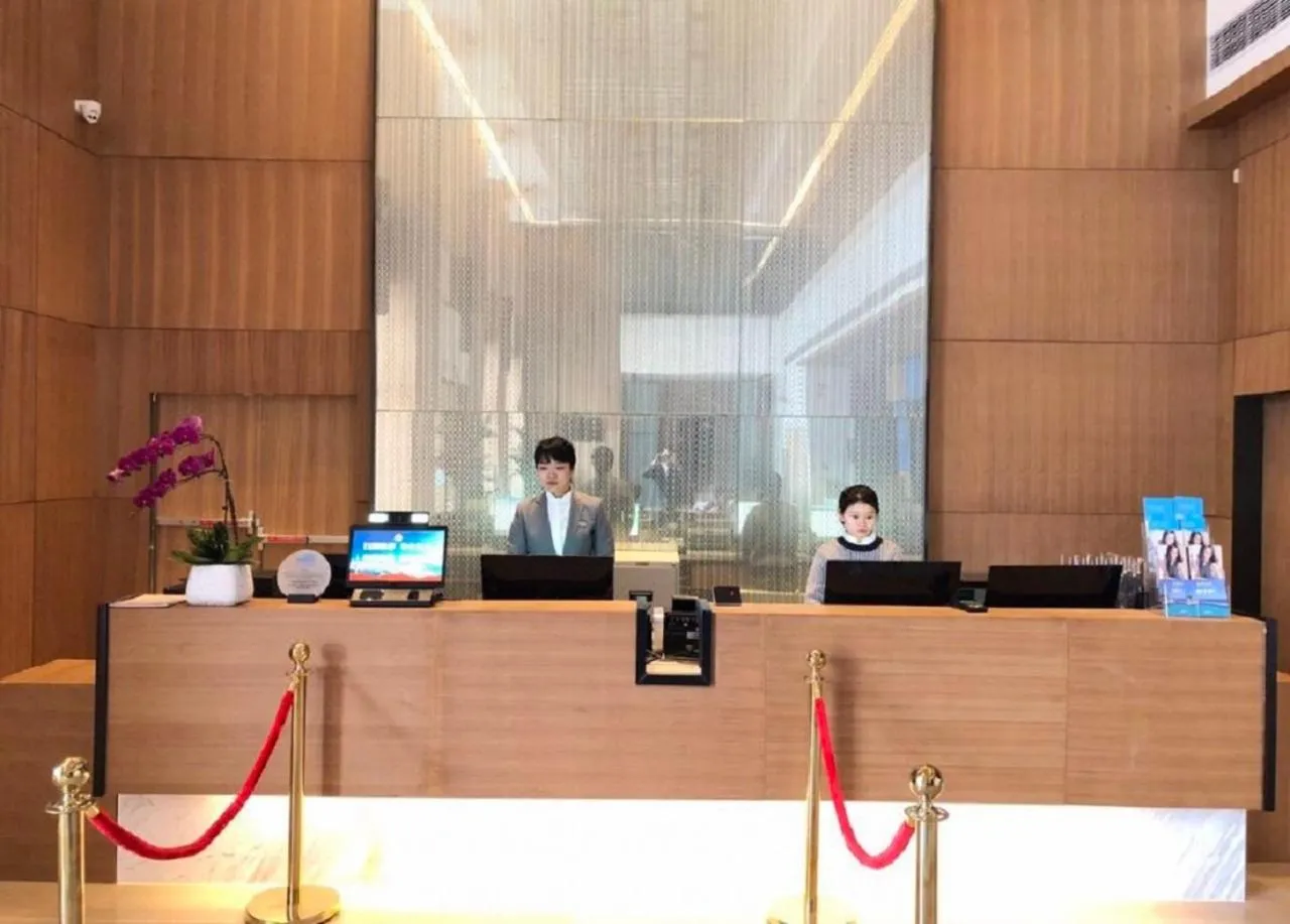 Lobby or reception in Fairfield by Marriott Xi'an North Station