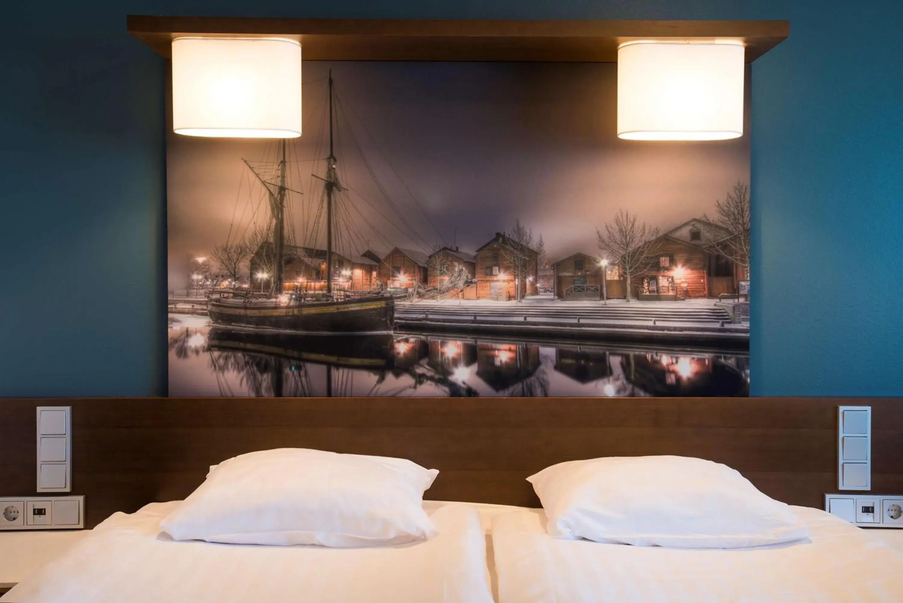 Bedroom, Bed in Scandic Oulu Station Bedroom, Bed in Scandic Oulu Station