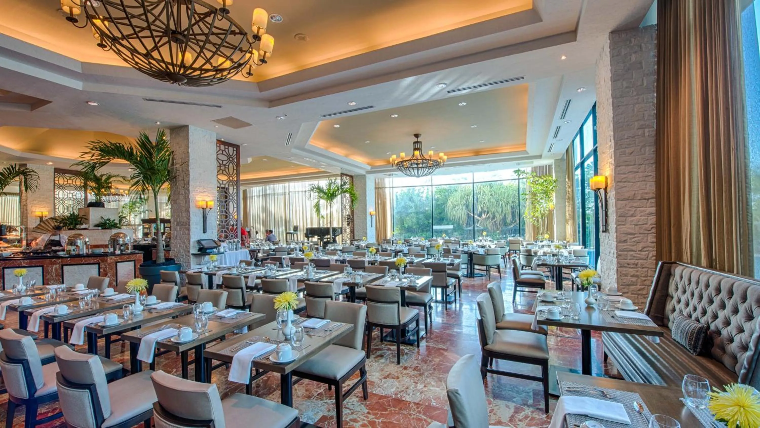 Restaurant/places to eat in Intercontinental Miramar Panama by IHG