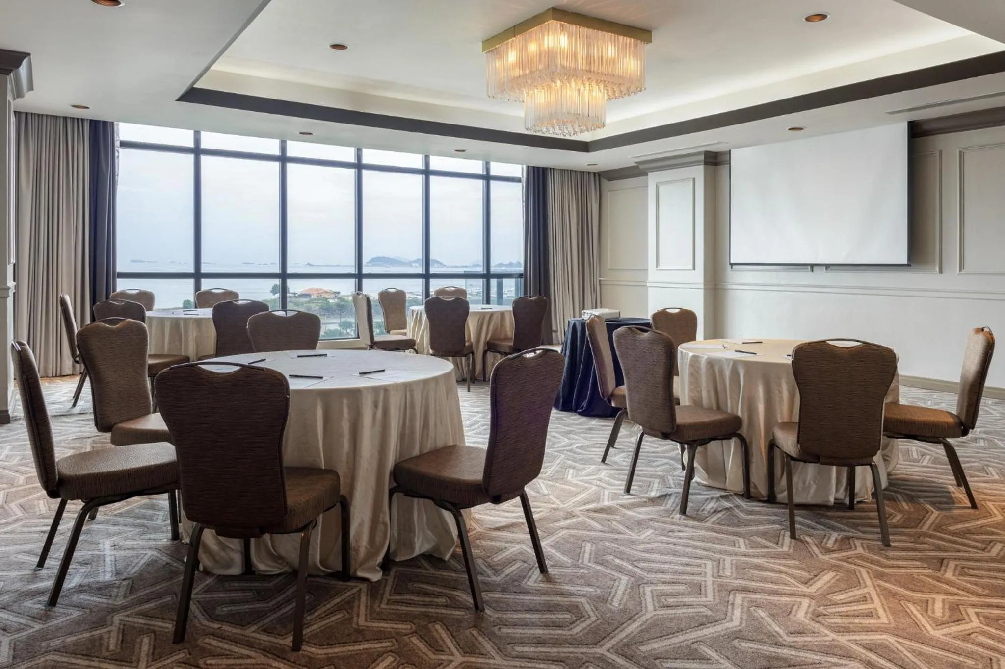 Meeting/conference room in Intercontinental Miramar Panama by IHG