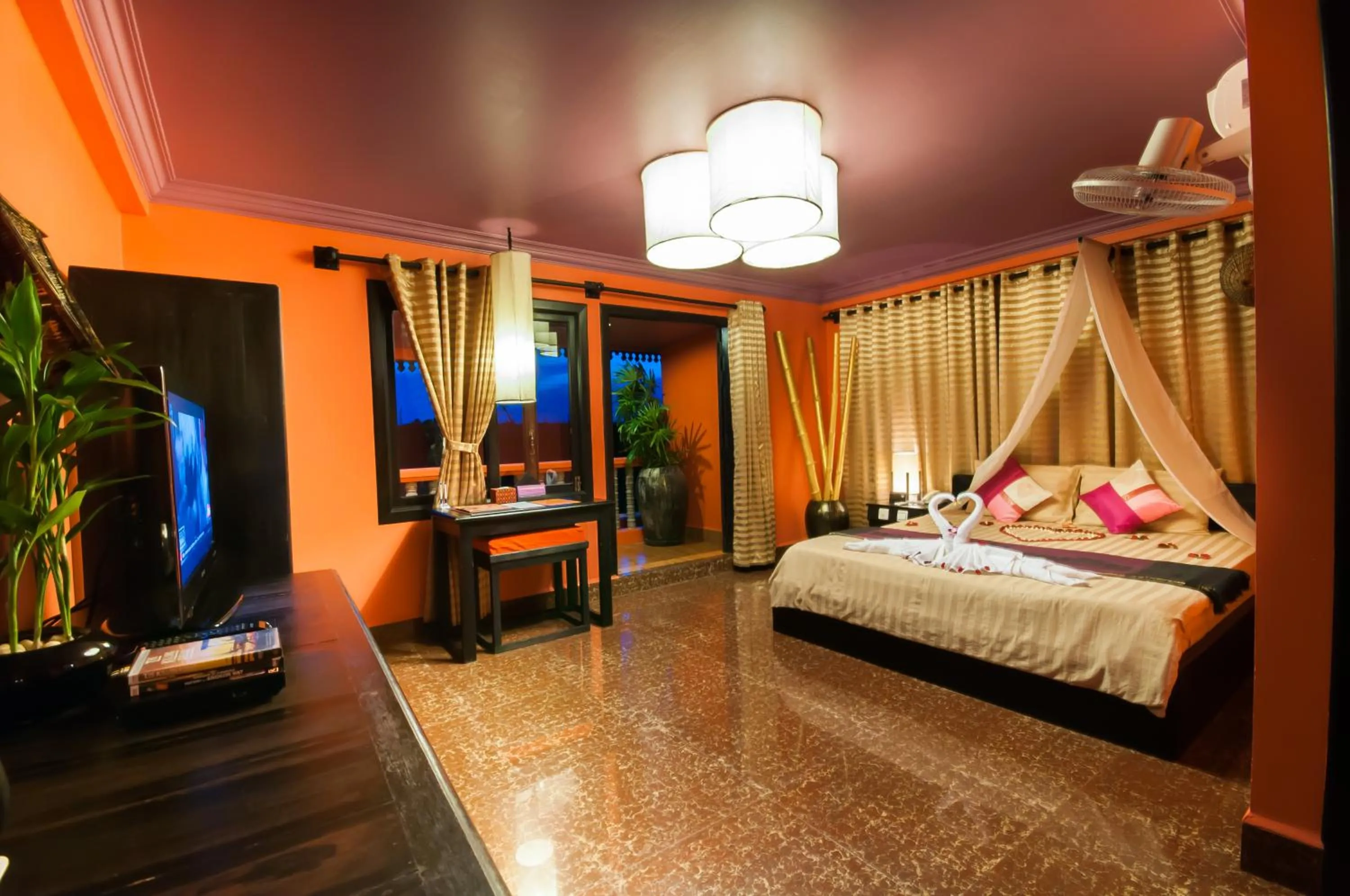 Photo of the whole room, Bed in Golden Butterfly Villa