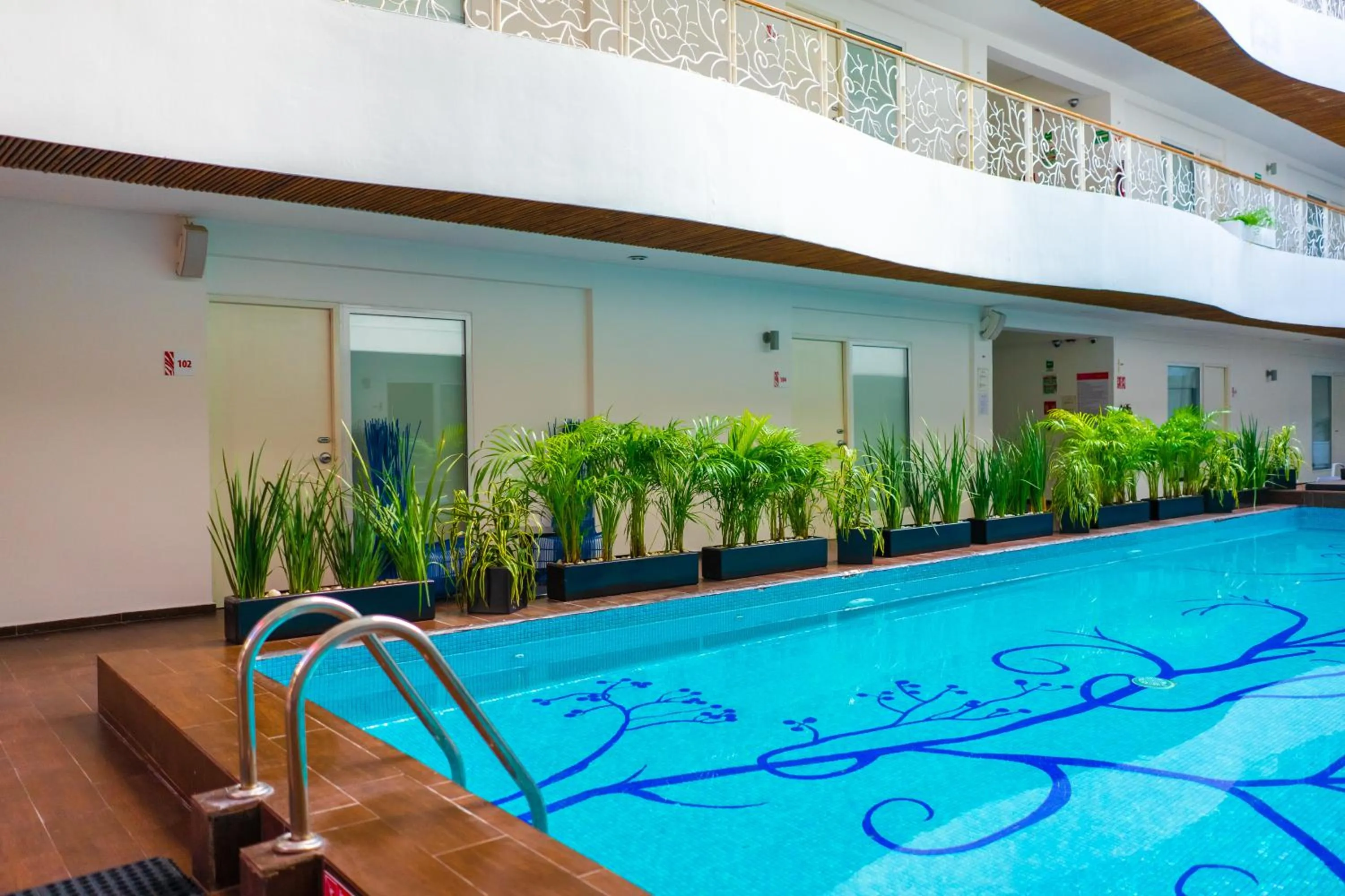 Swimming pool in In Fashion Hotel & Spa
