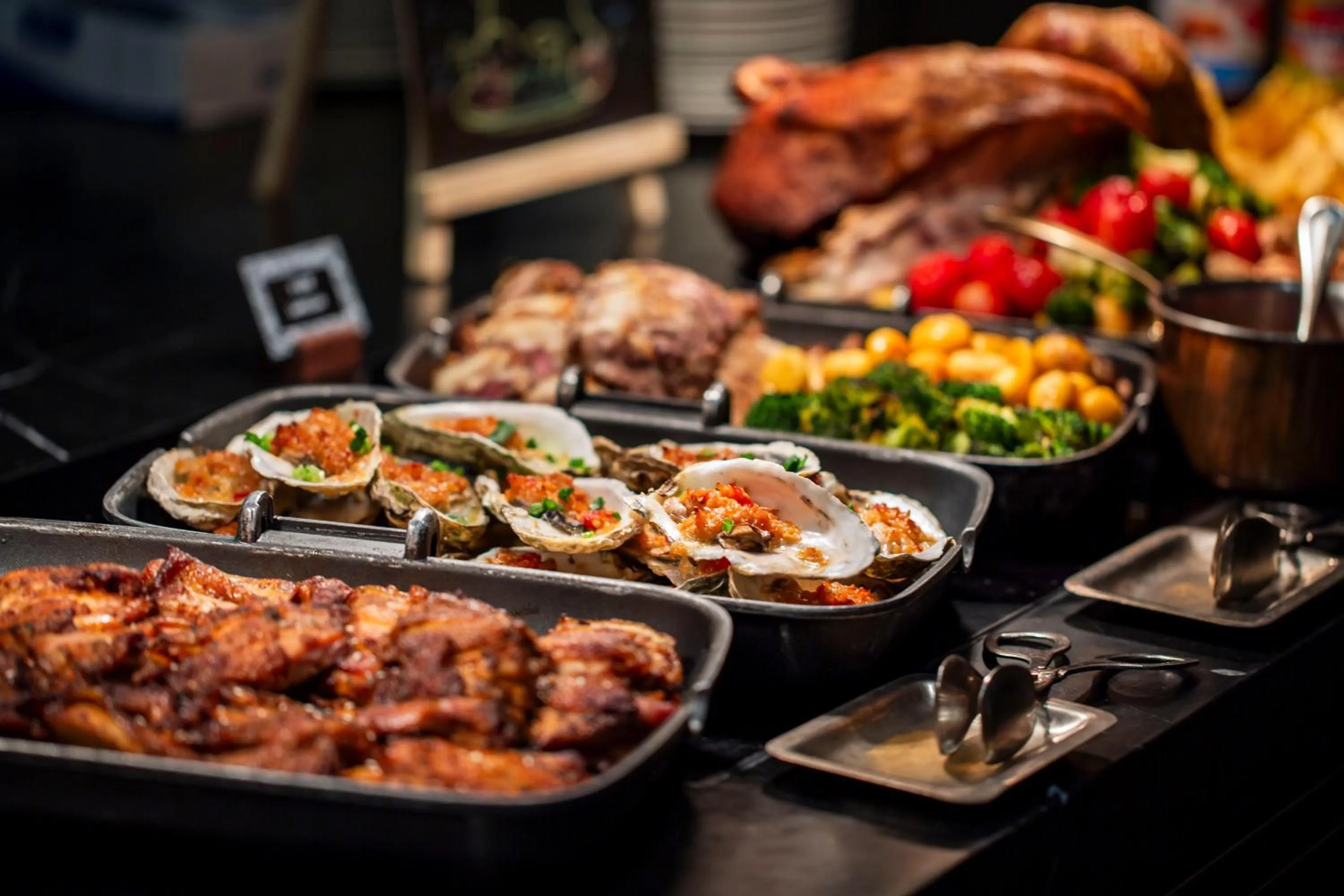 Lounge or bar in Grand Hyatt Beijing