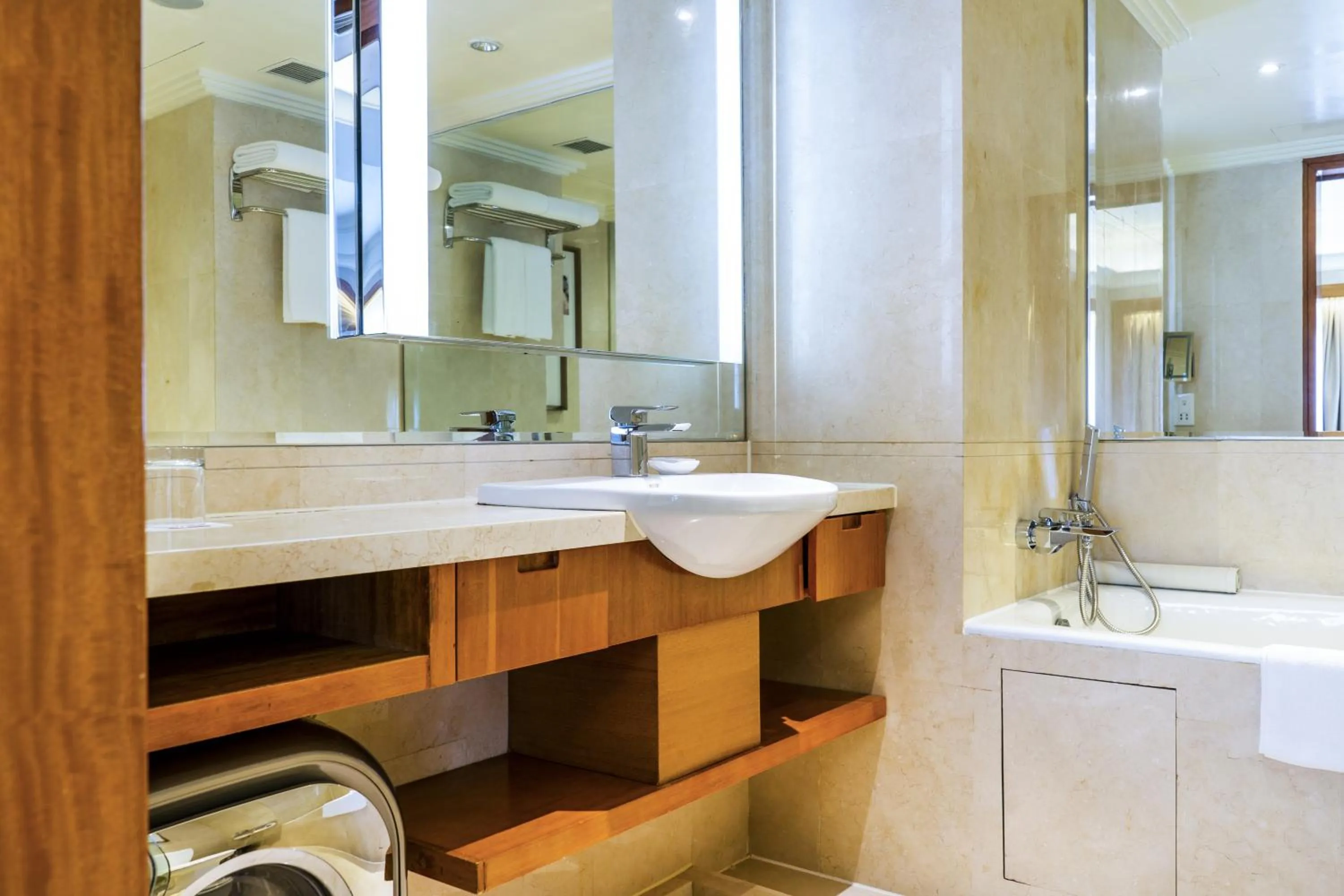 Bathroom in Grand Hyatt Beijing