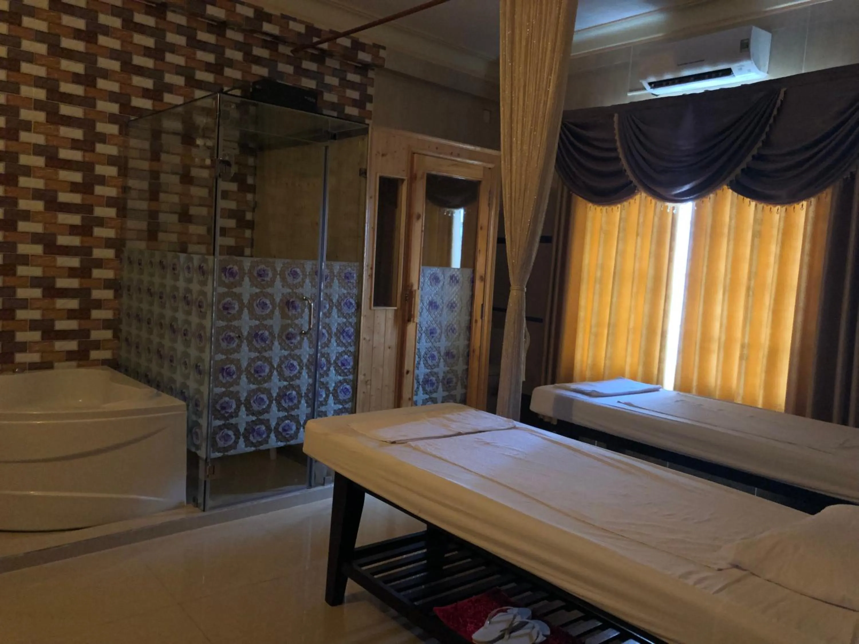 Bed in Hoàng Quân Hotel