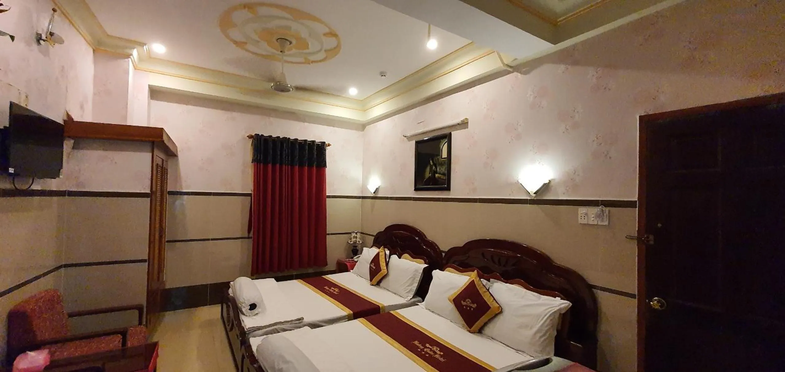 Bed in Hoàng Quân Hotel