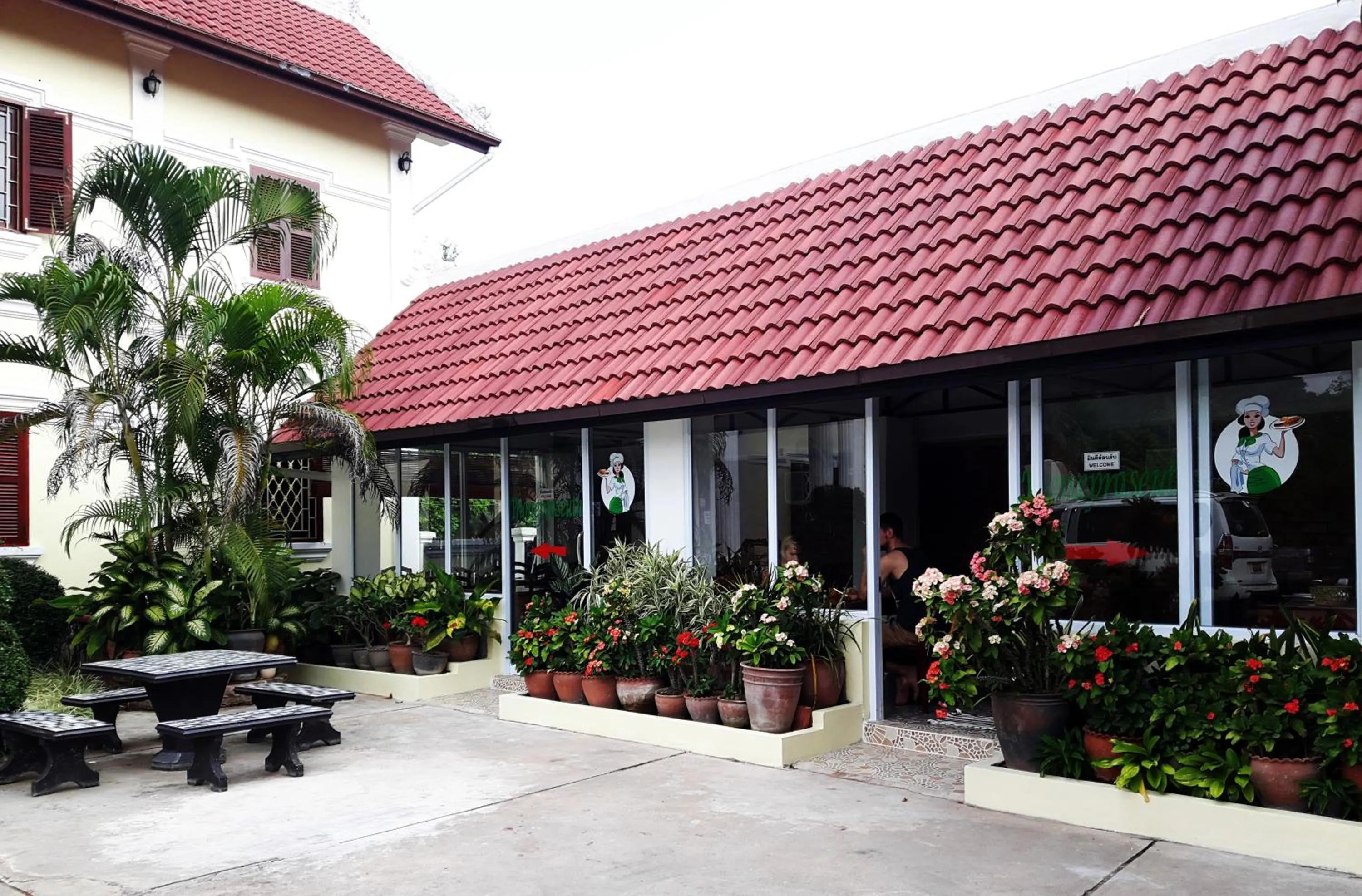 Property building in Phonepraseuth Guesthouse