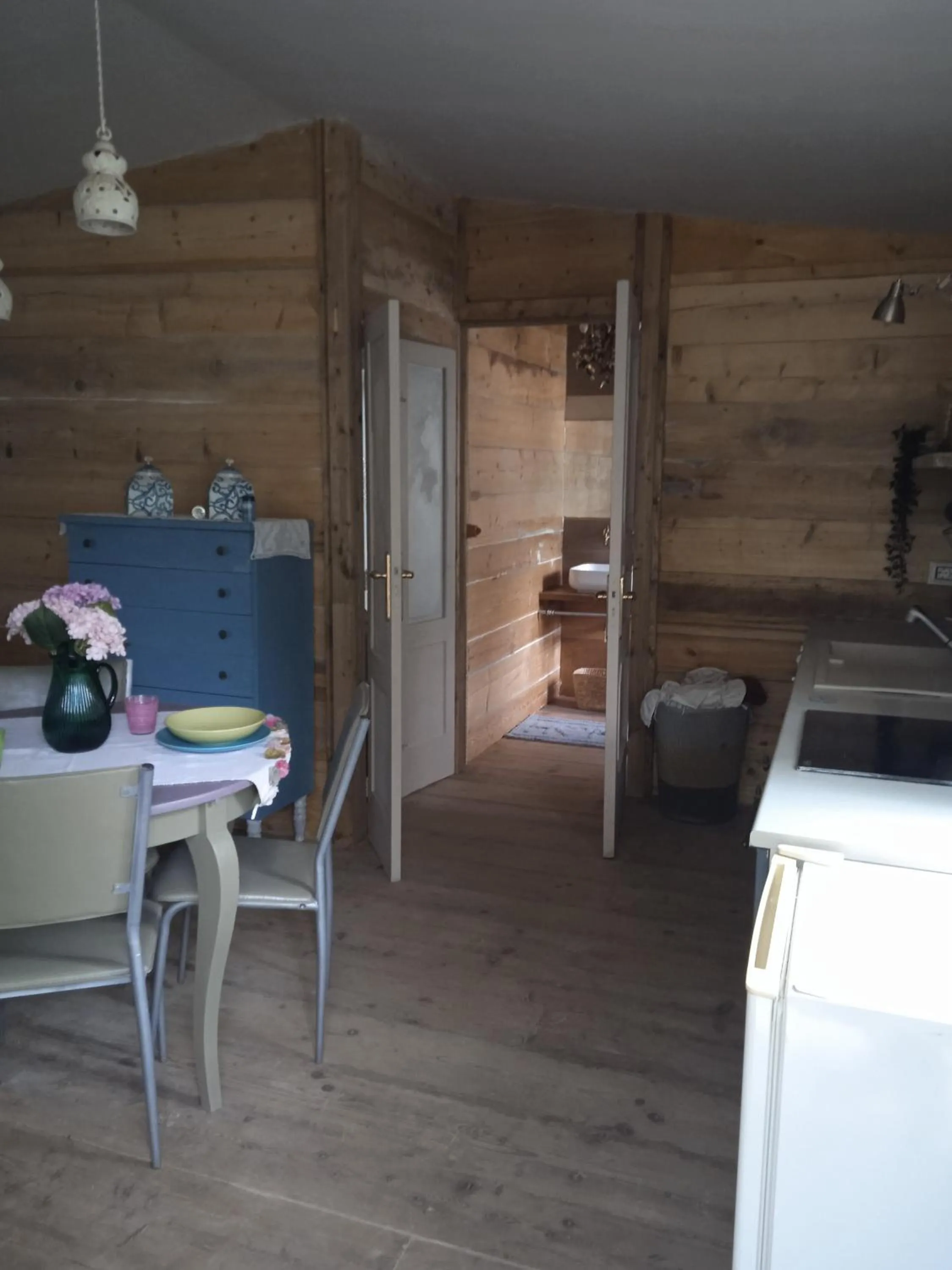 Photo of the whole room in filobrocante