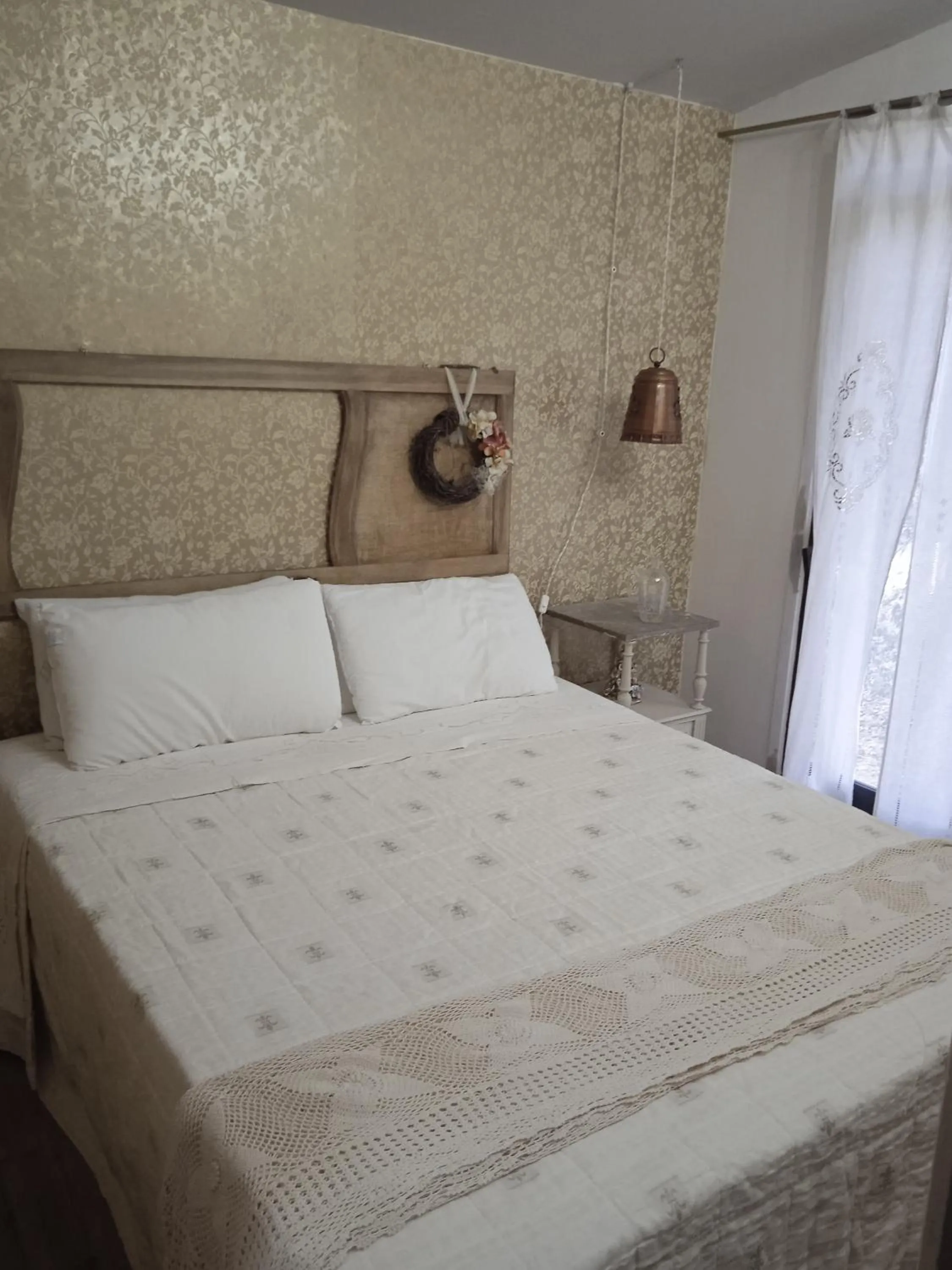 Bedroom, Bed in filobrocante