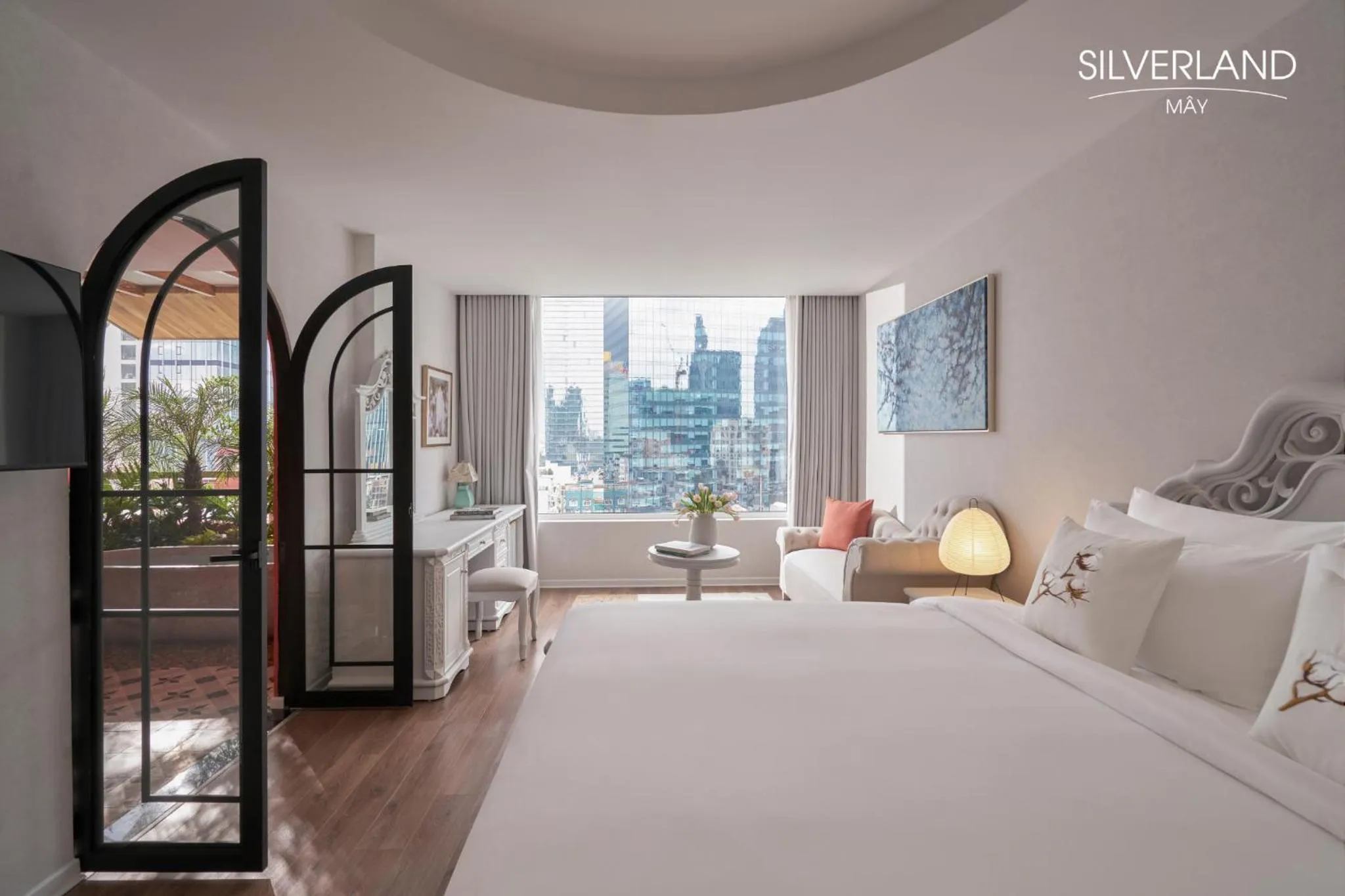 Photo of the whole room, Bed in Silverland Mây Hotel