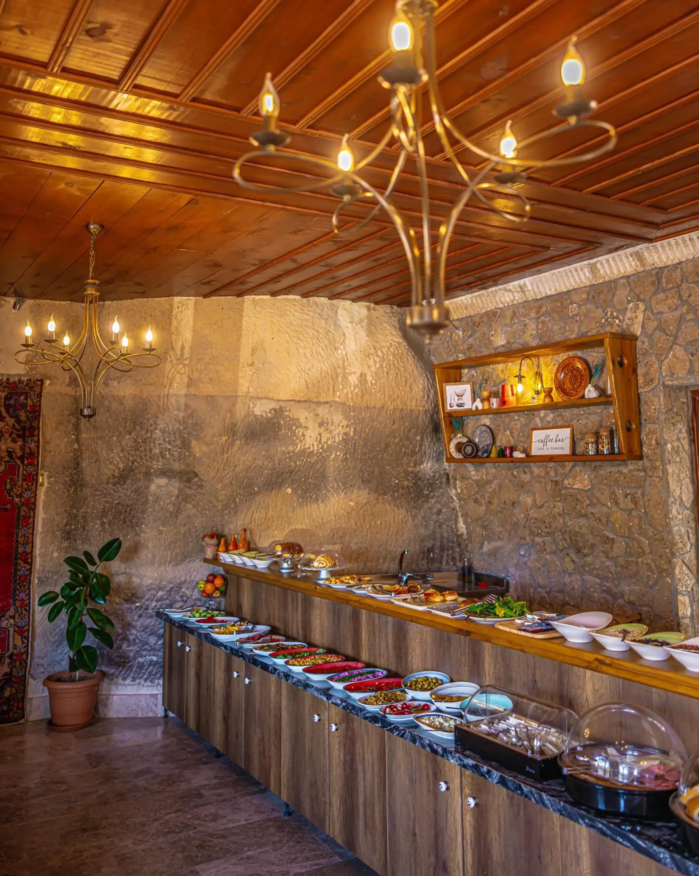 Food and drinks in Cave Hotel Saksagan Food and drinks in Cave Hotel Saksagan