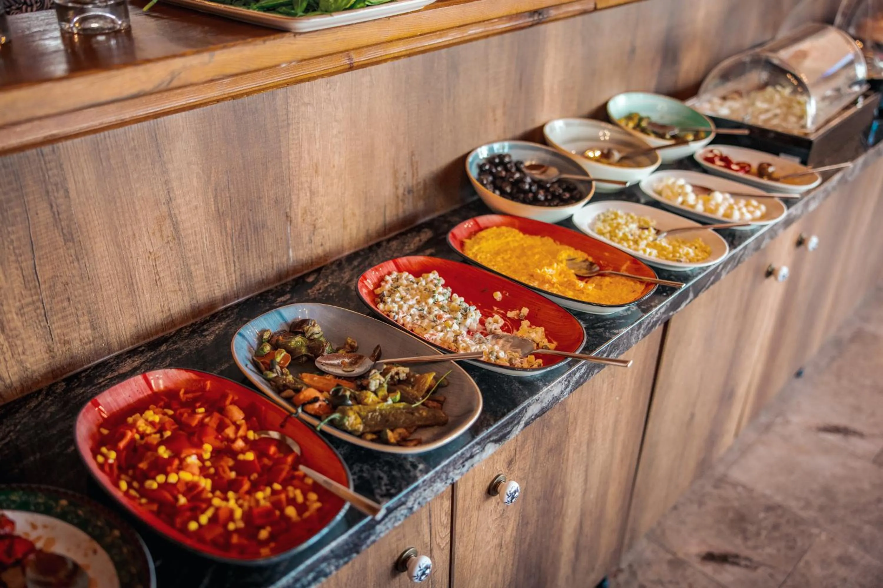 Breakfast in Cave Hotel Saksagan