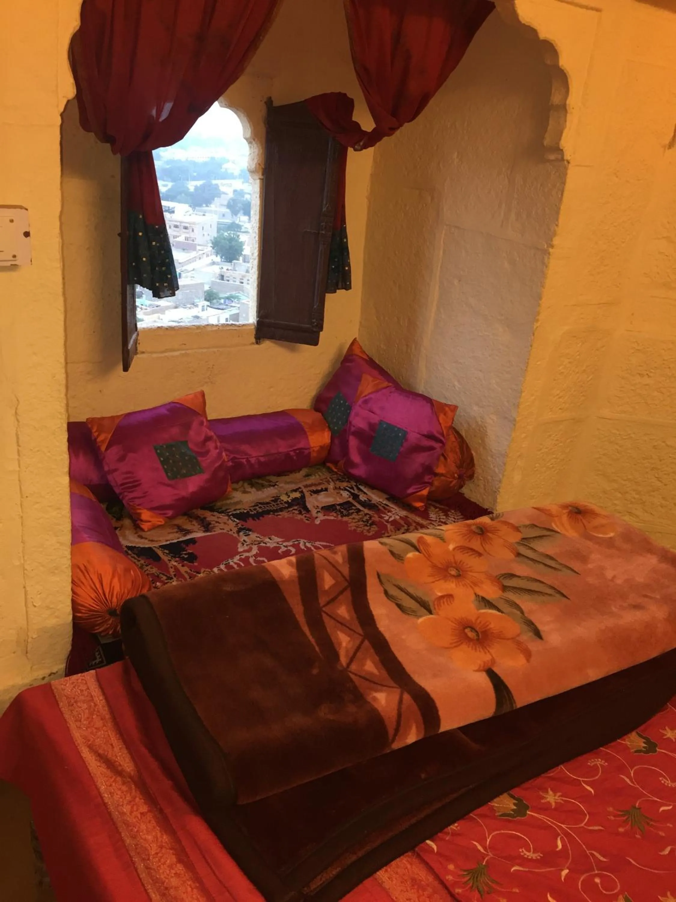 Bed in Desert Haveli Guest House
