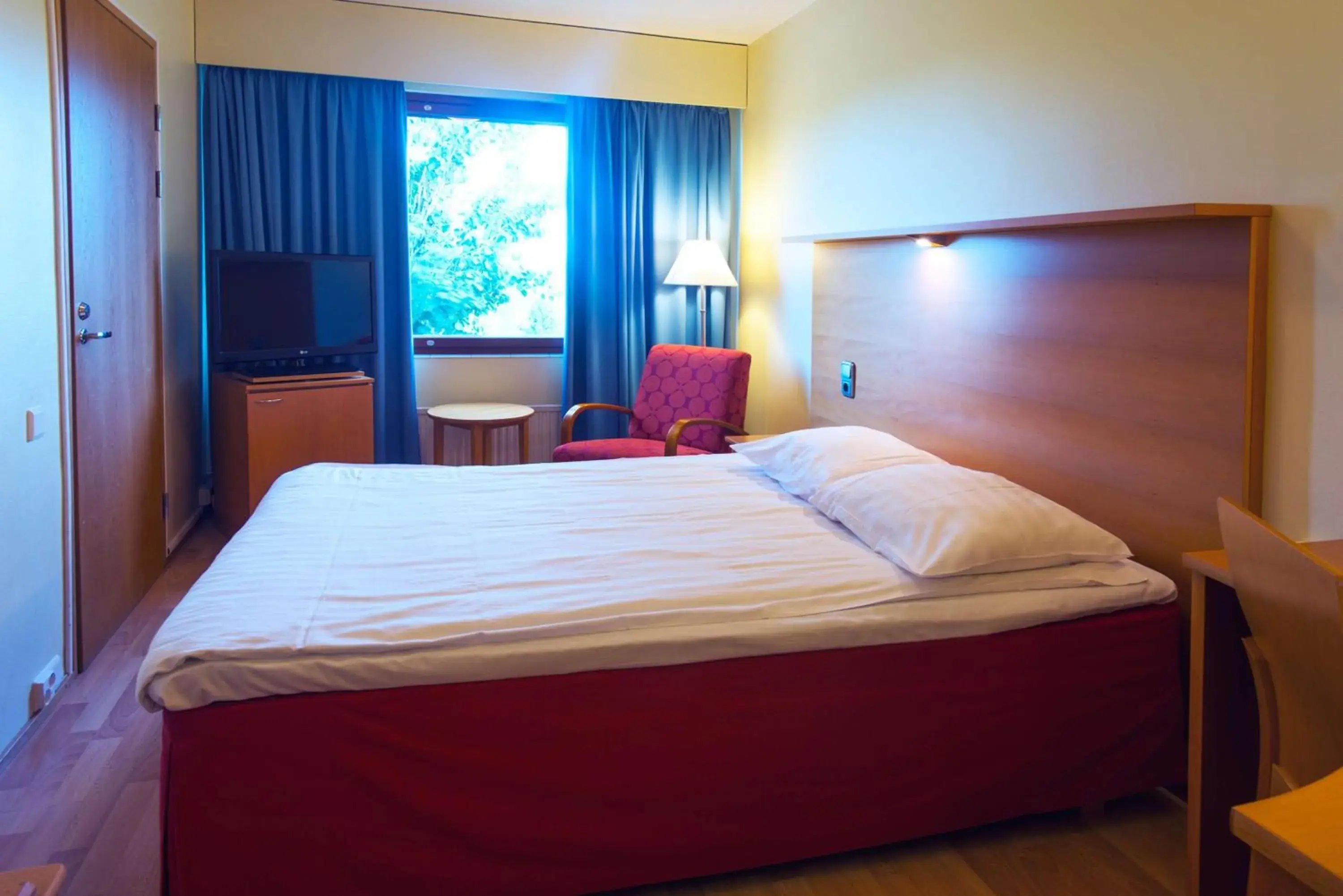 Bedroom, Bed in Scandic Kemi Bedroom, Bed in Scandic Kemi