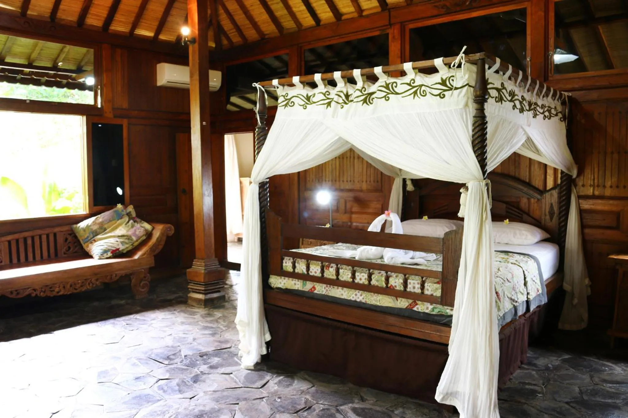 Villa with Garden View in Lovina Beachhouse Villas