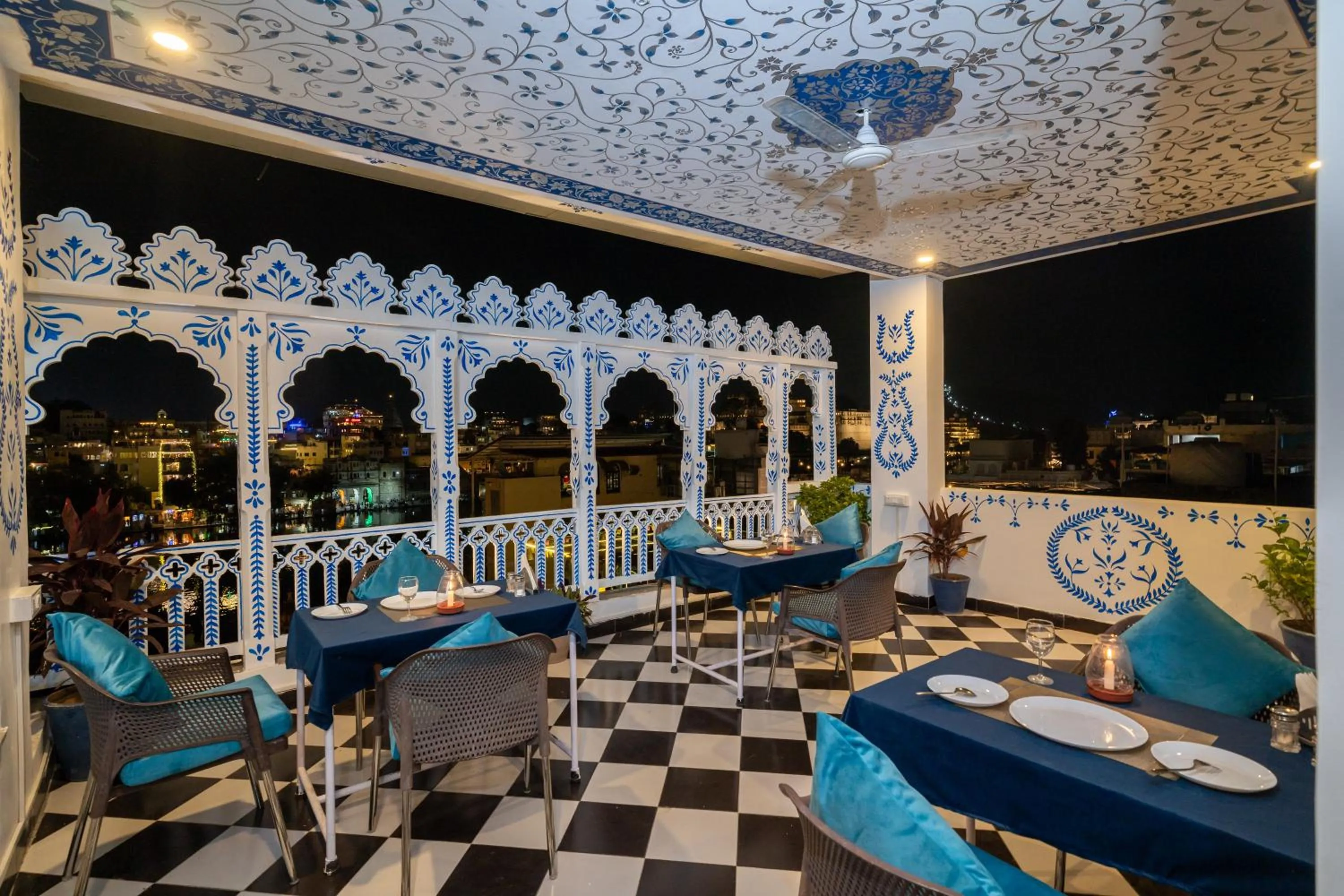 Restaurant/places to eat in Storica Stays Panorama Haveli Udaipur