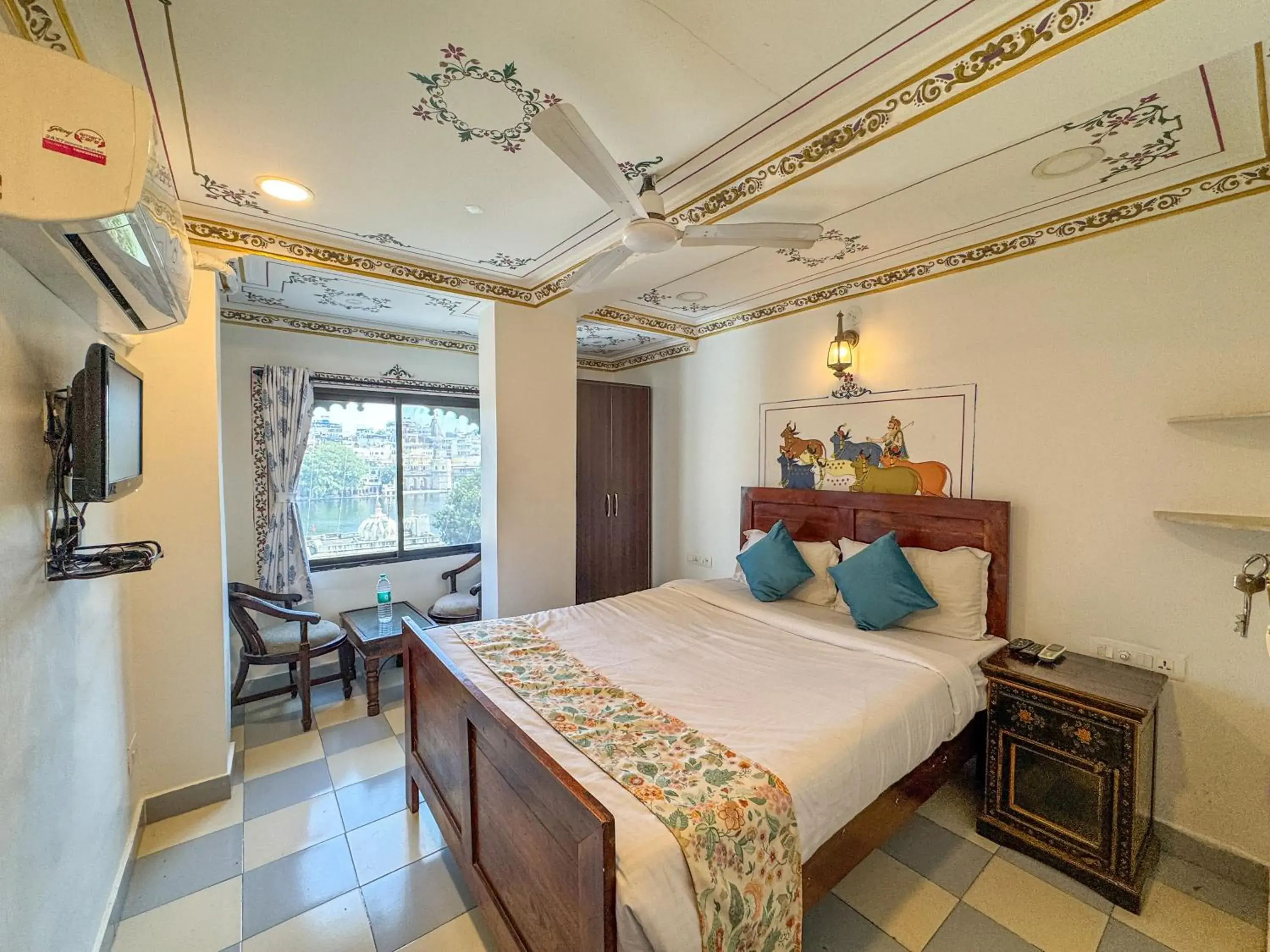 Standard Queen Room in Storica Stays Panorama Haveli Udaipur Standard Queen Room in Storica Stays Panorama Haveli Udaipur