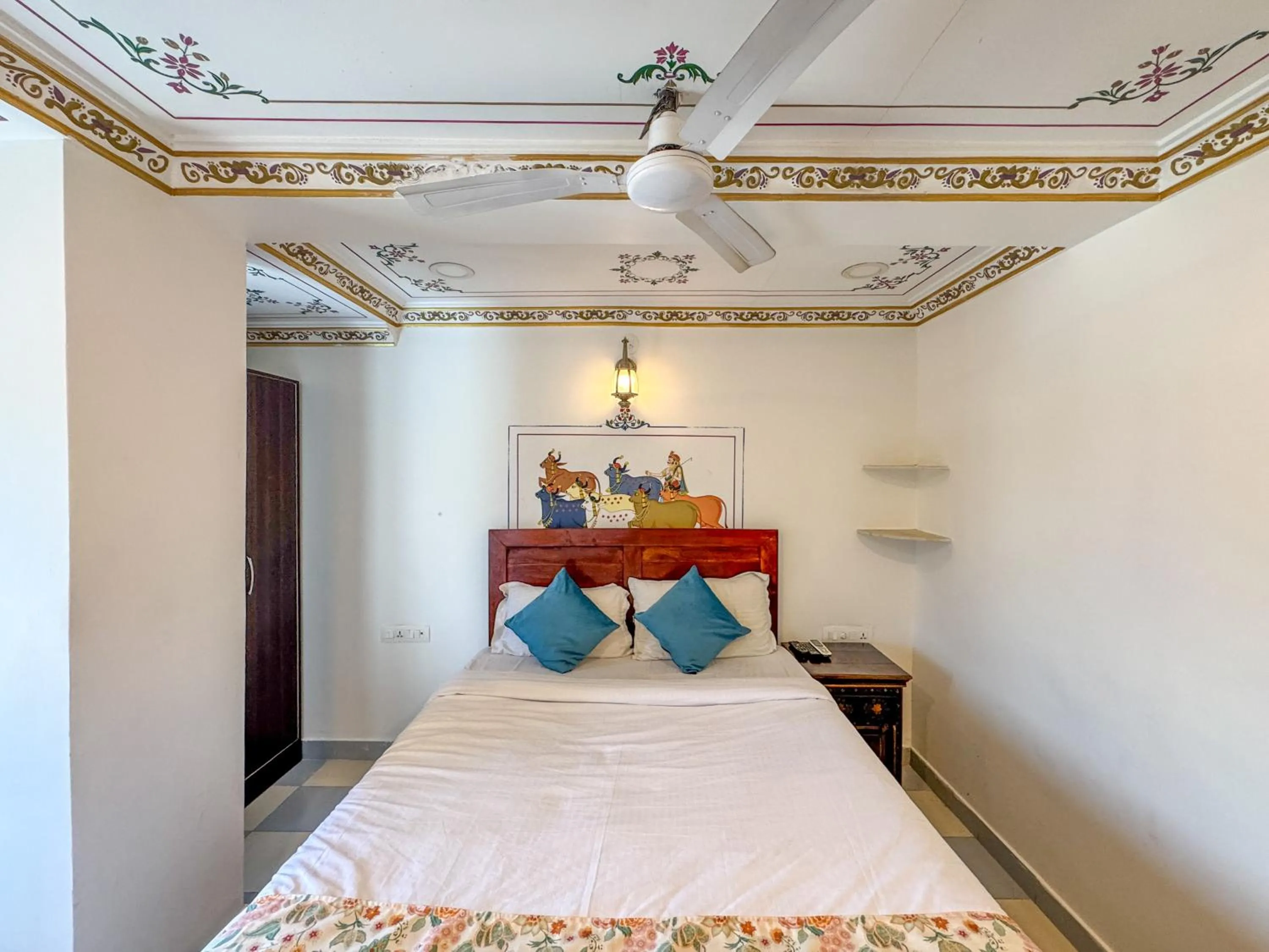 Bed in Storica Stays Panorama Haveli Udaipur