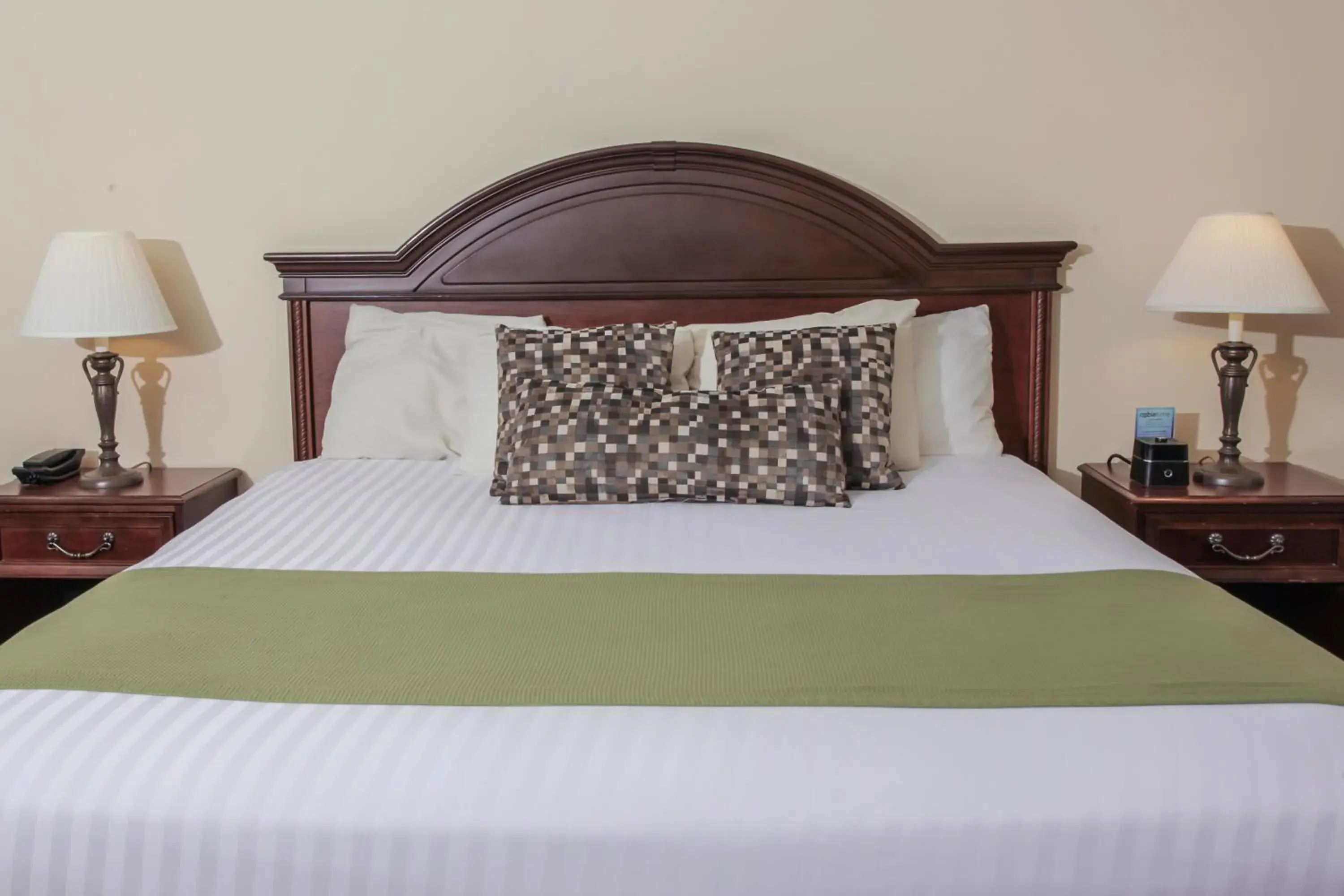 Bed in The Conwell Inn Bed in The Conwell Inn