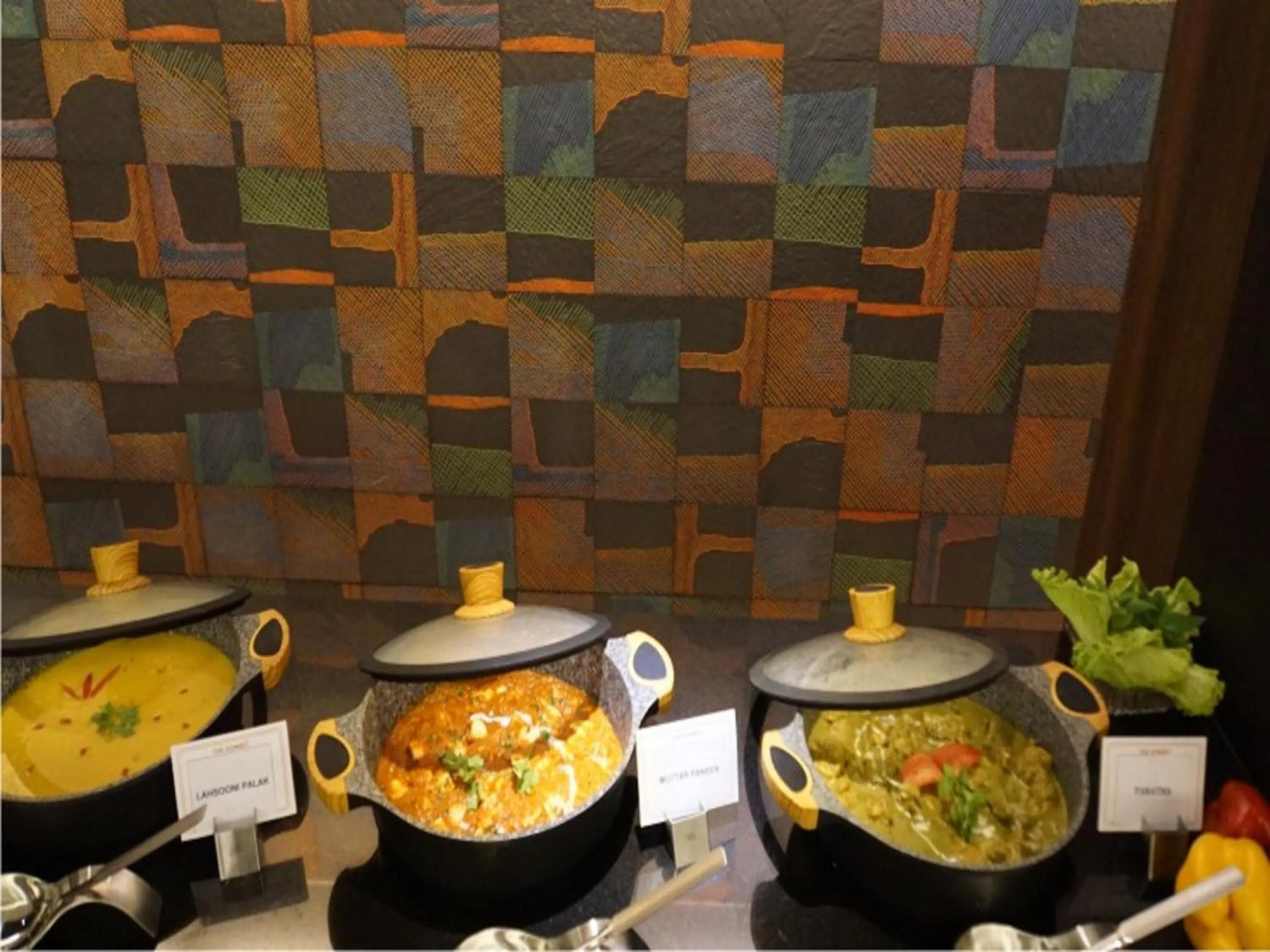 Food and drinks in The Sonnet Jamshedpur