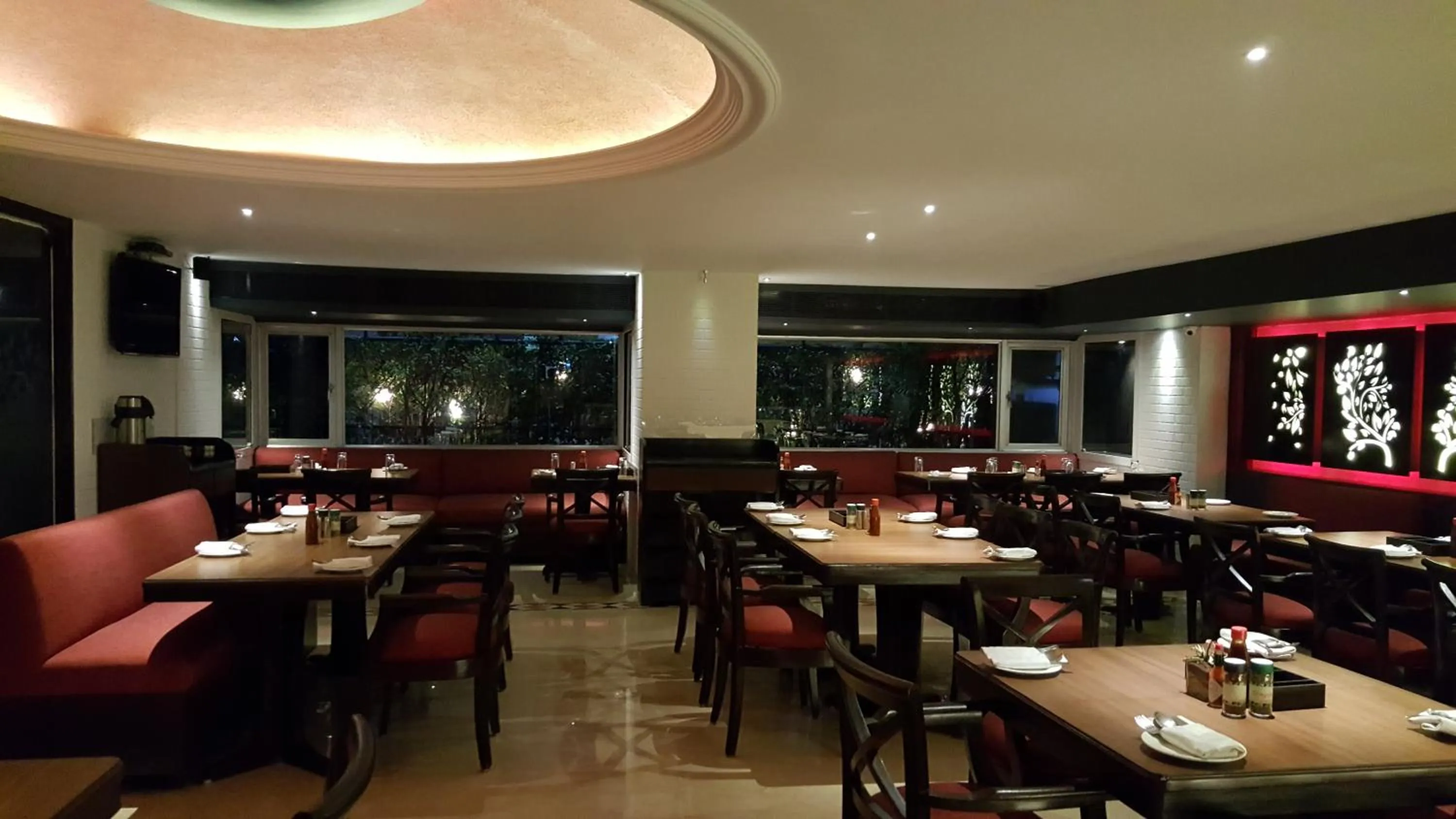 Restaurant/places to eat in The Sonnet Jamshedpur