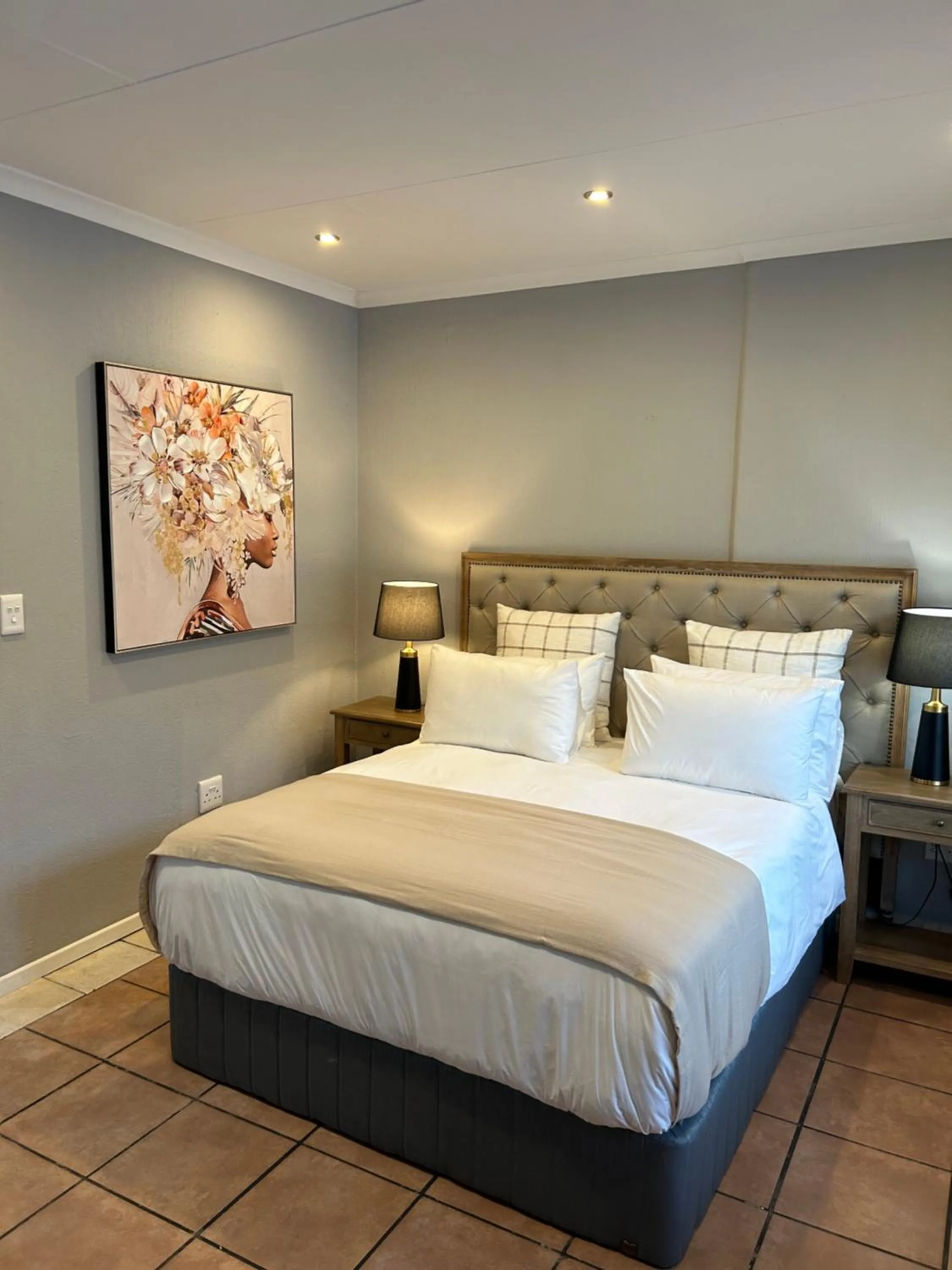 Bed in Hillsview, Roodepoort