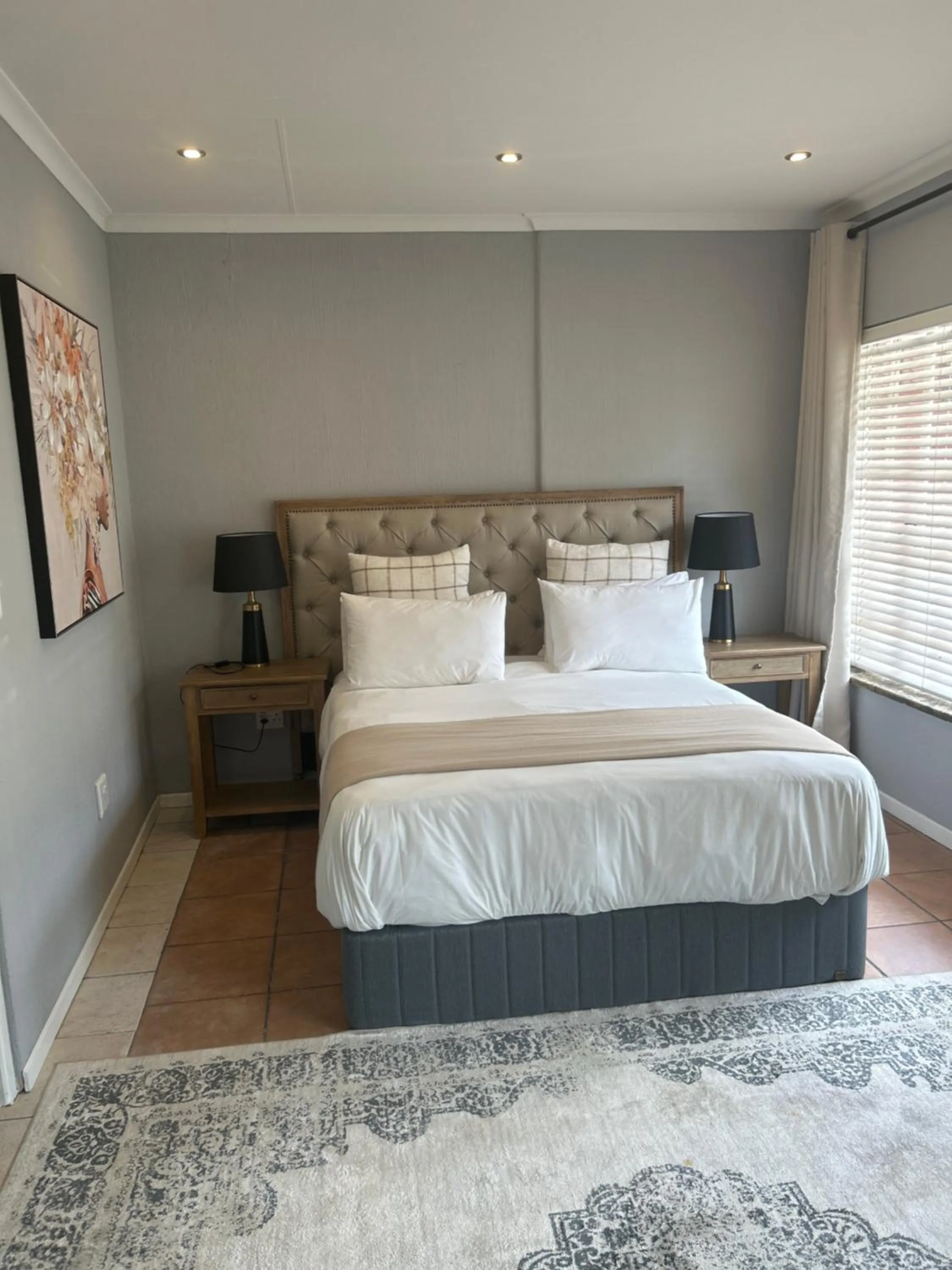 Bed in Hillsview, Roodepoort