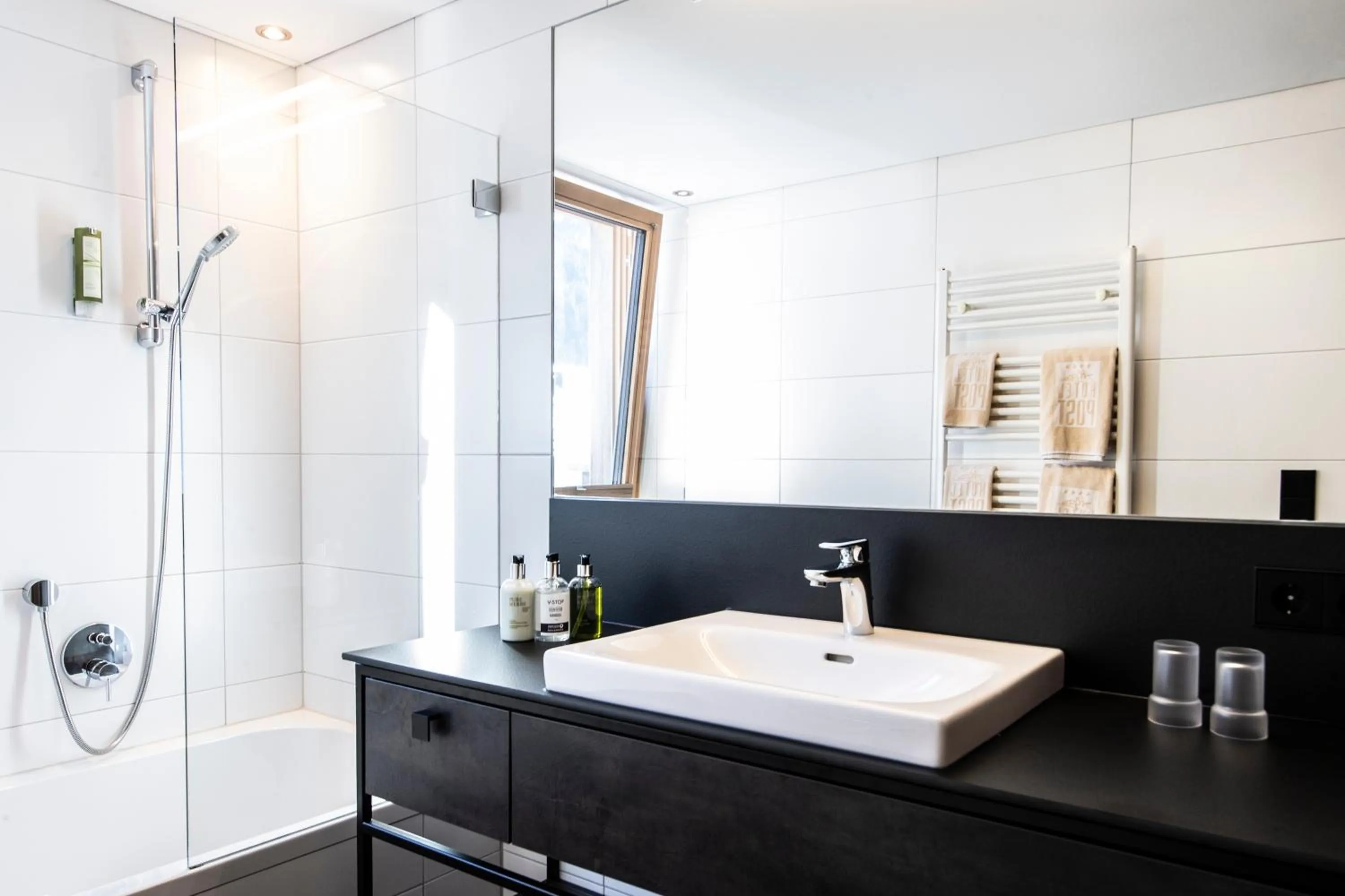 Bathroom in Alpen Hotel Post