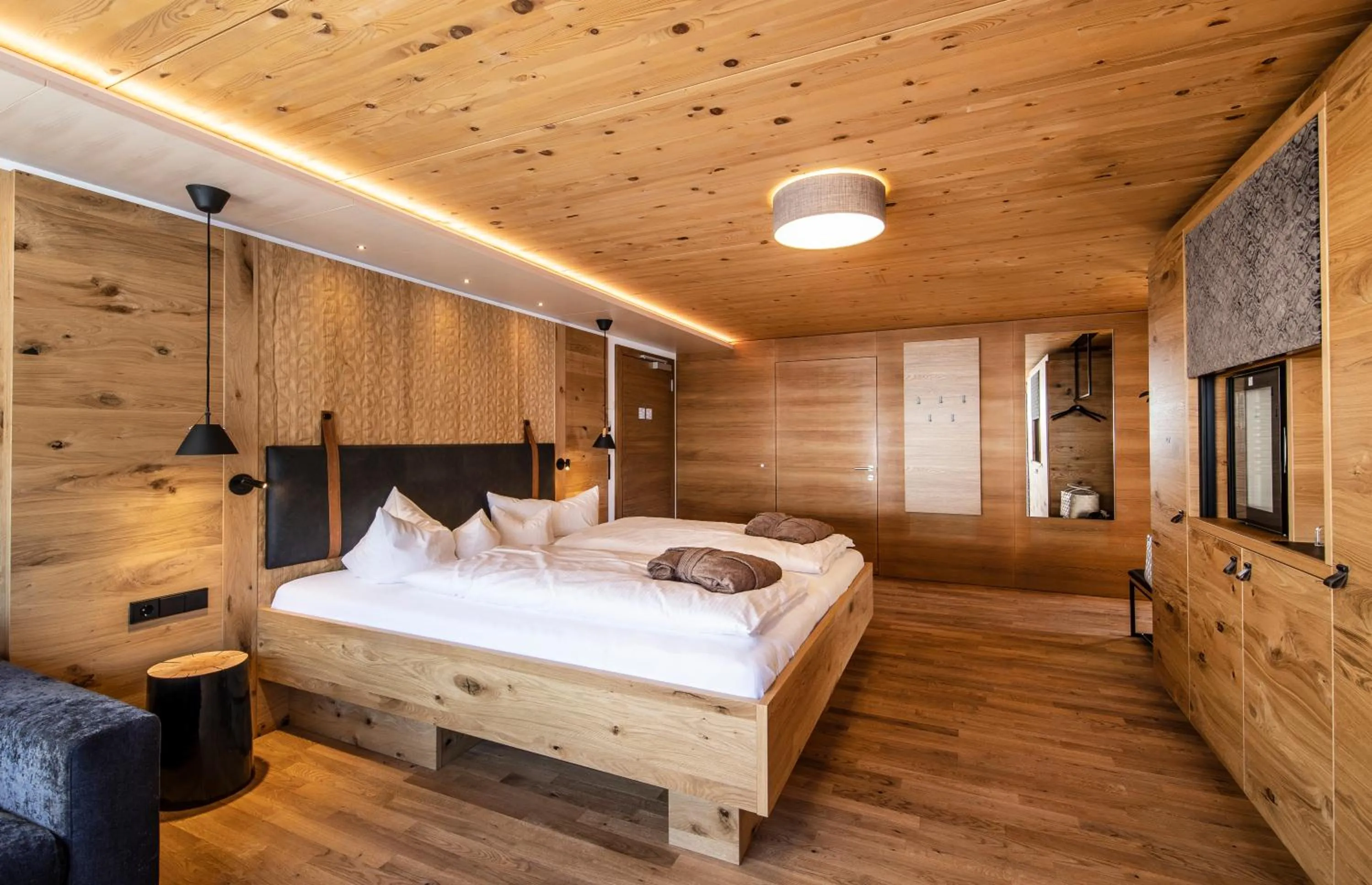 Bed in Alpen Hotel Post