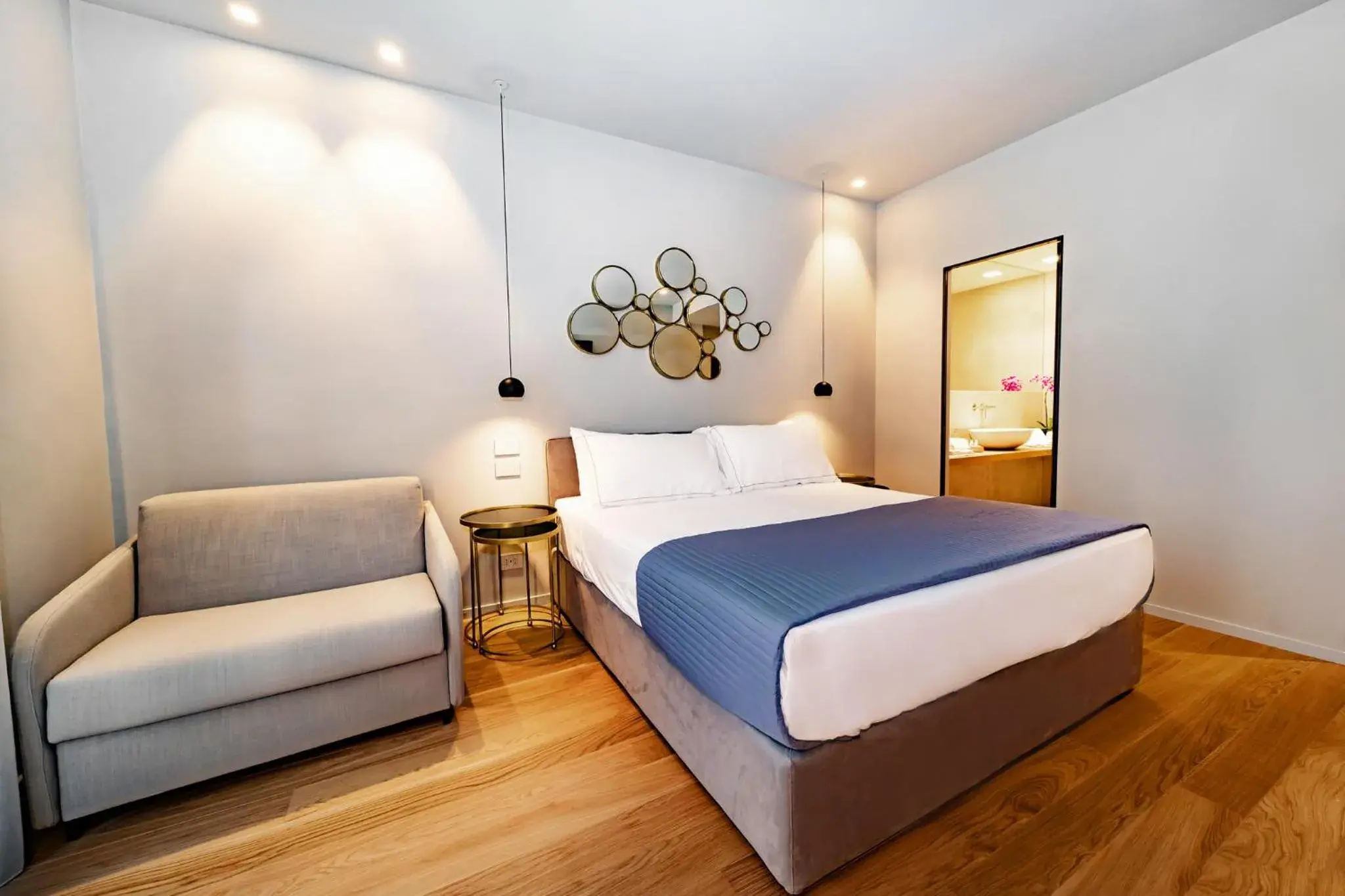 Luxury Triple Room in Elite Accommodations & Hydromassage Pool Luxury Triple Room in Elite Accommodations & Hydromassage Pool