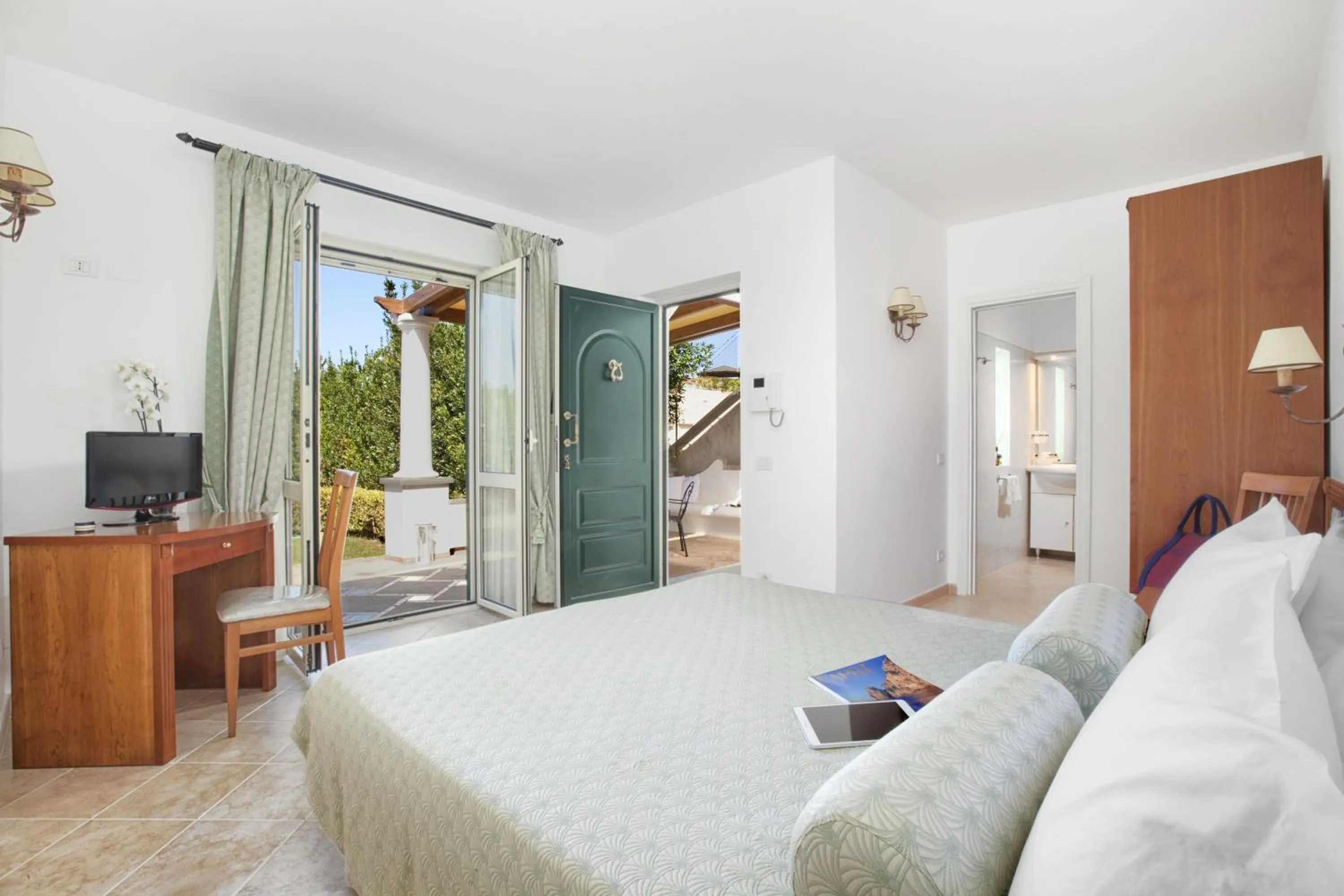 Photo of the whole room, Bed in Relais 2 Pini