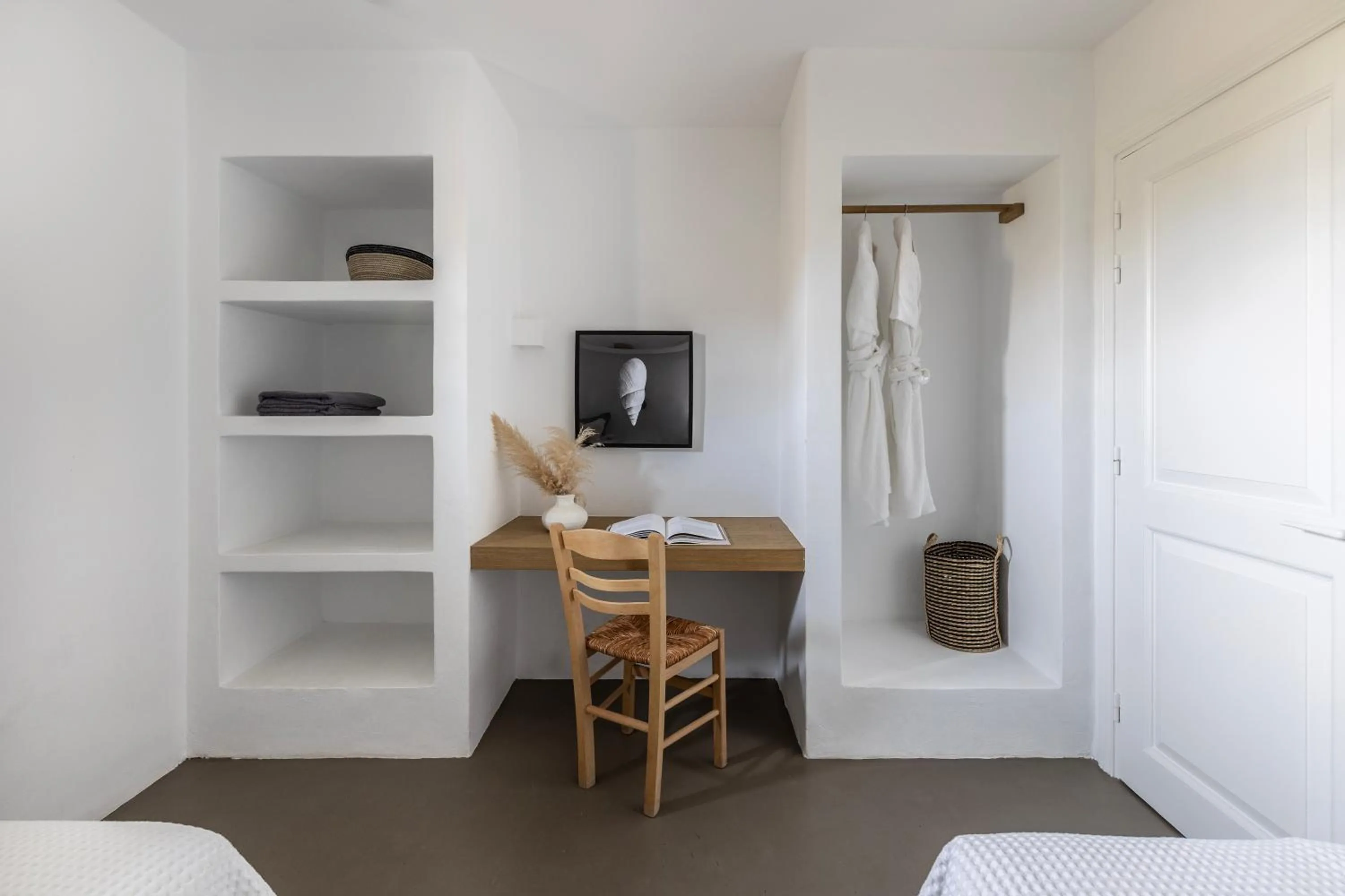 Bed in Acron Villas Paros