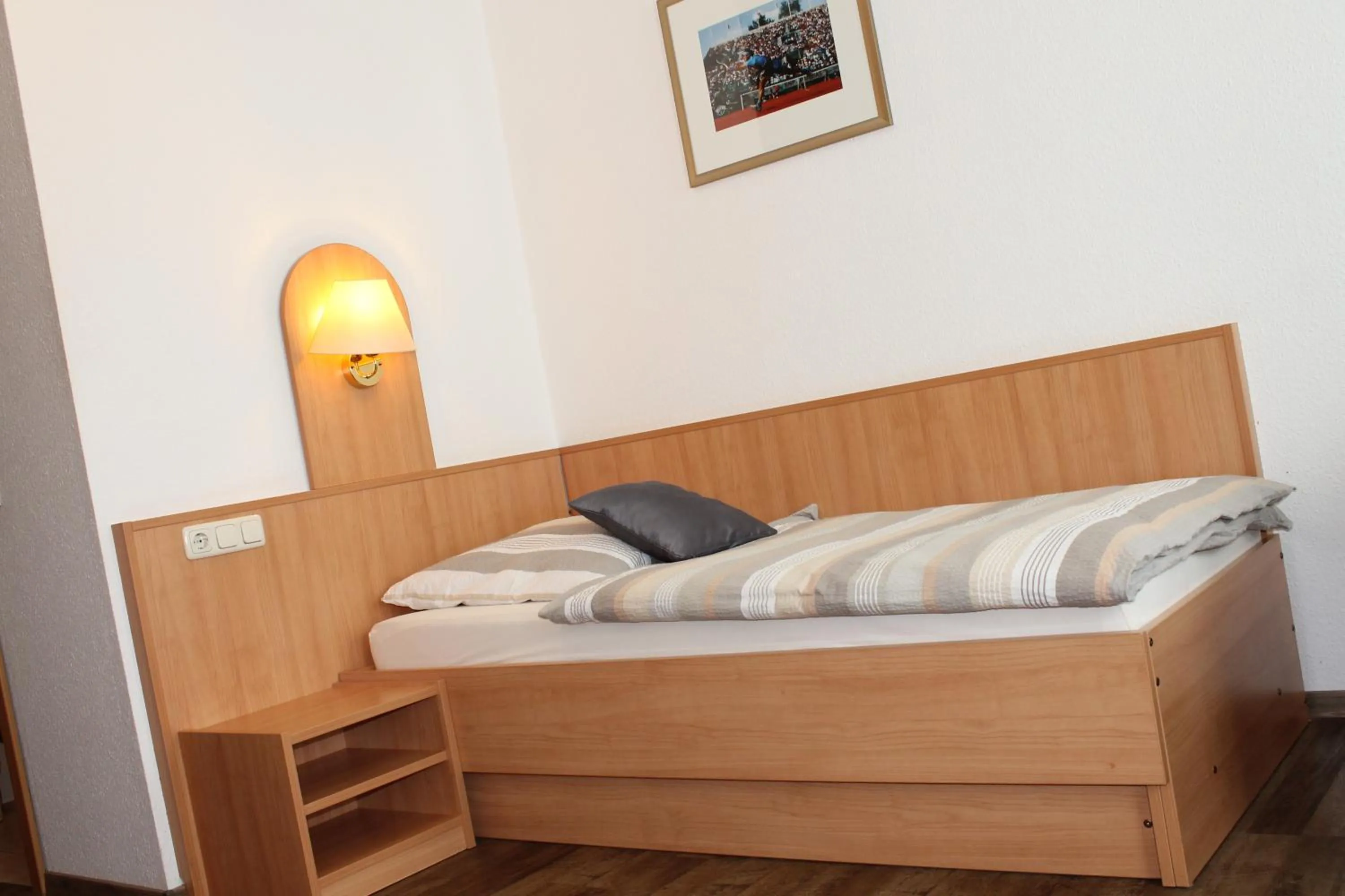 Bed in TOTO's Gasthaus